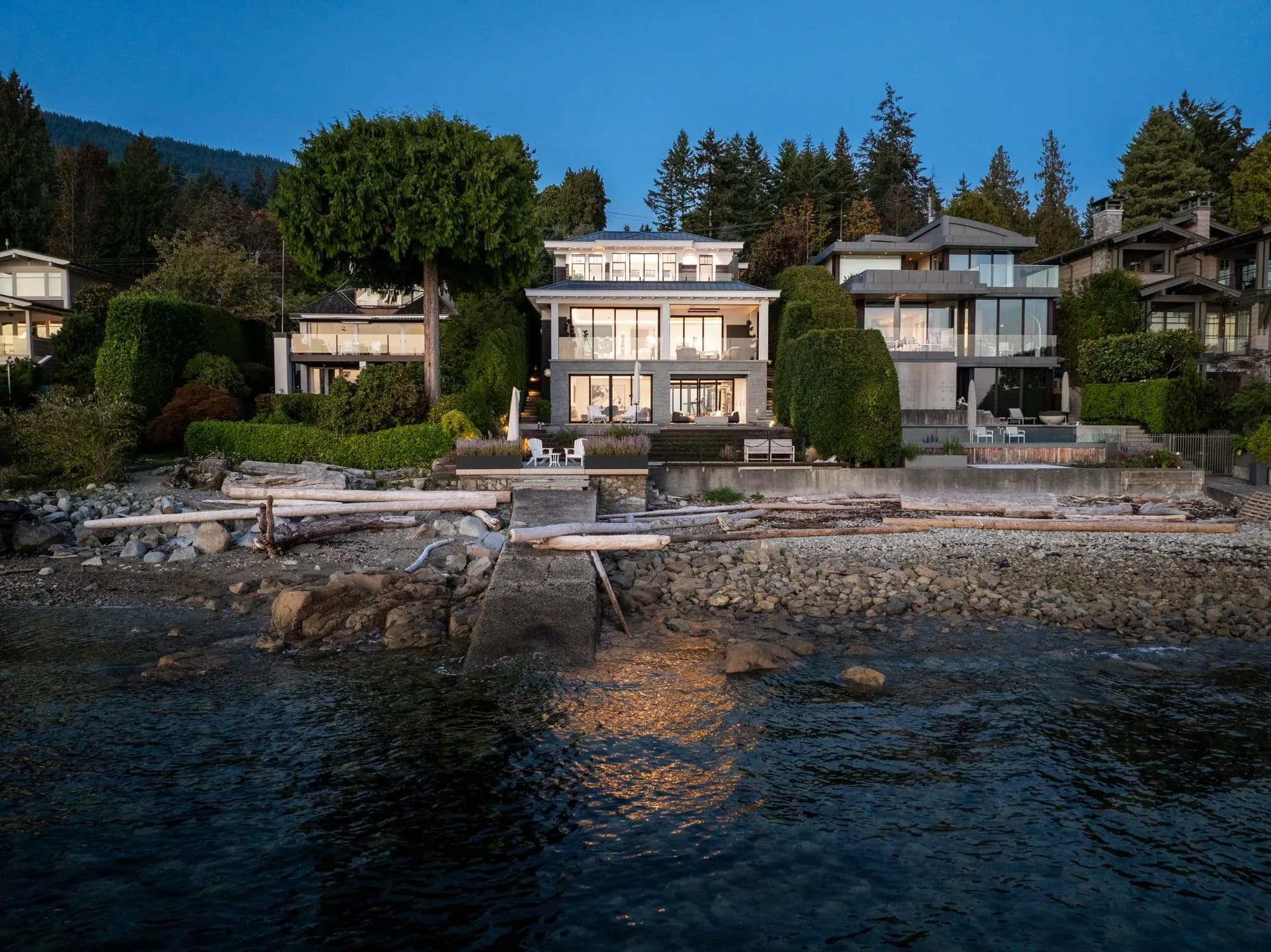 3156 Travers Avenue, West Vancouver, BC V7V 1G3 — image 29