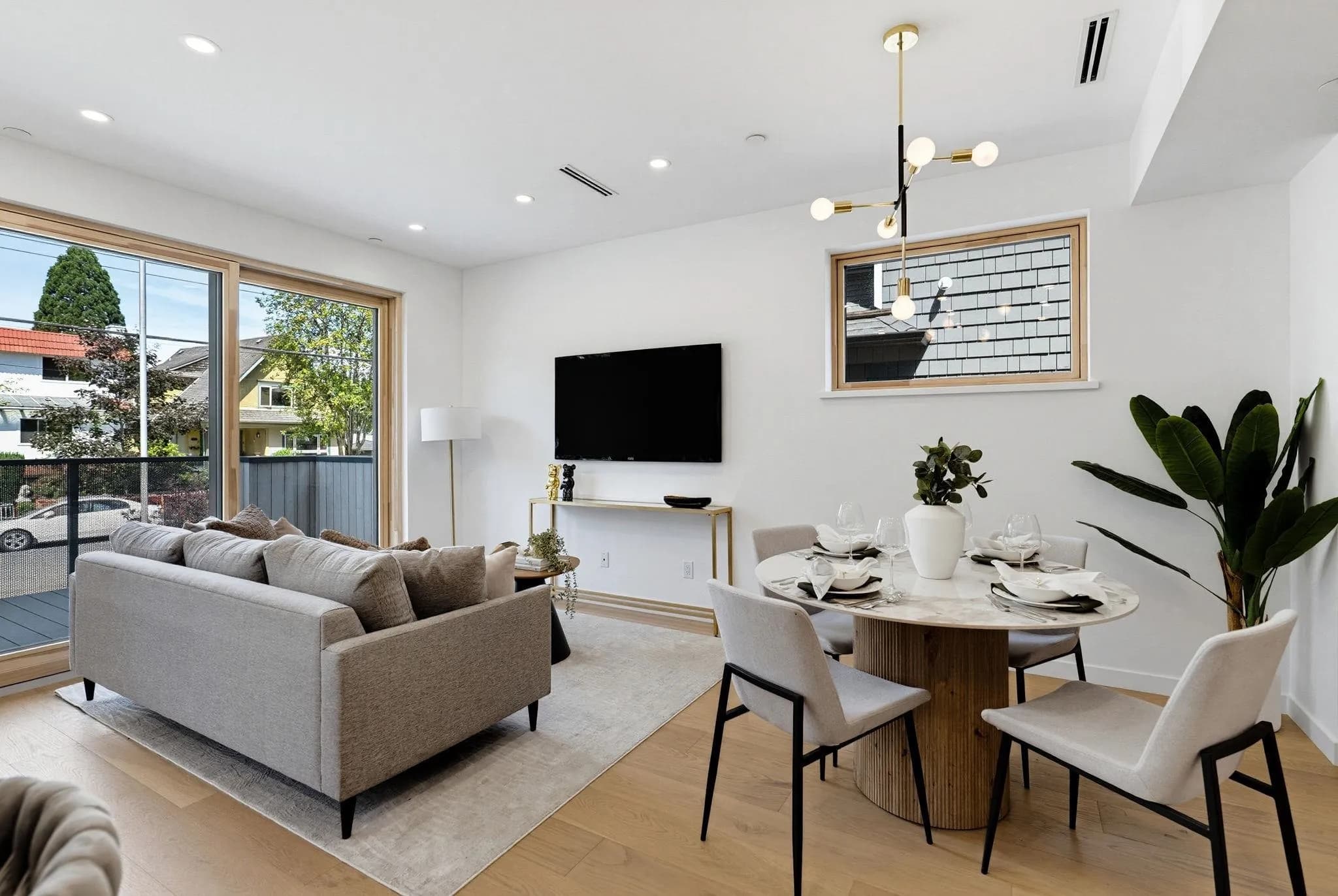 1 60 E 17th Avenue, Vancouver, BC V5V 1A2 — image 12