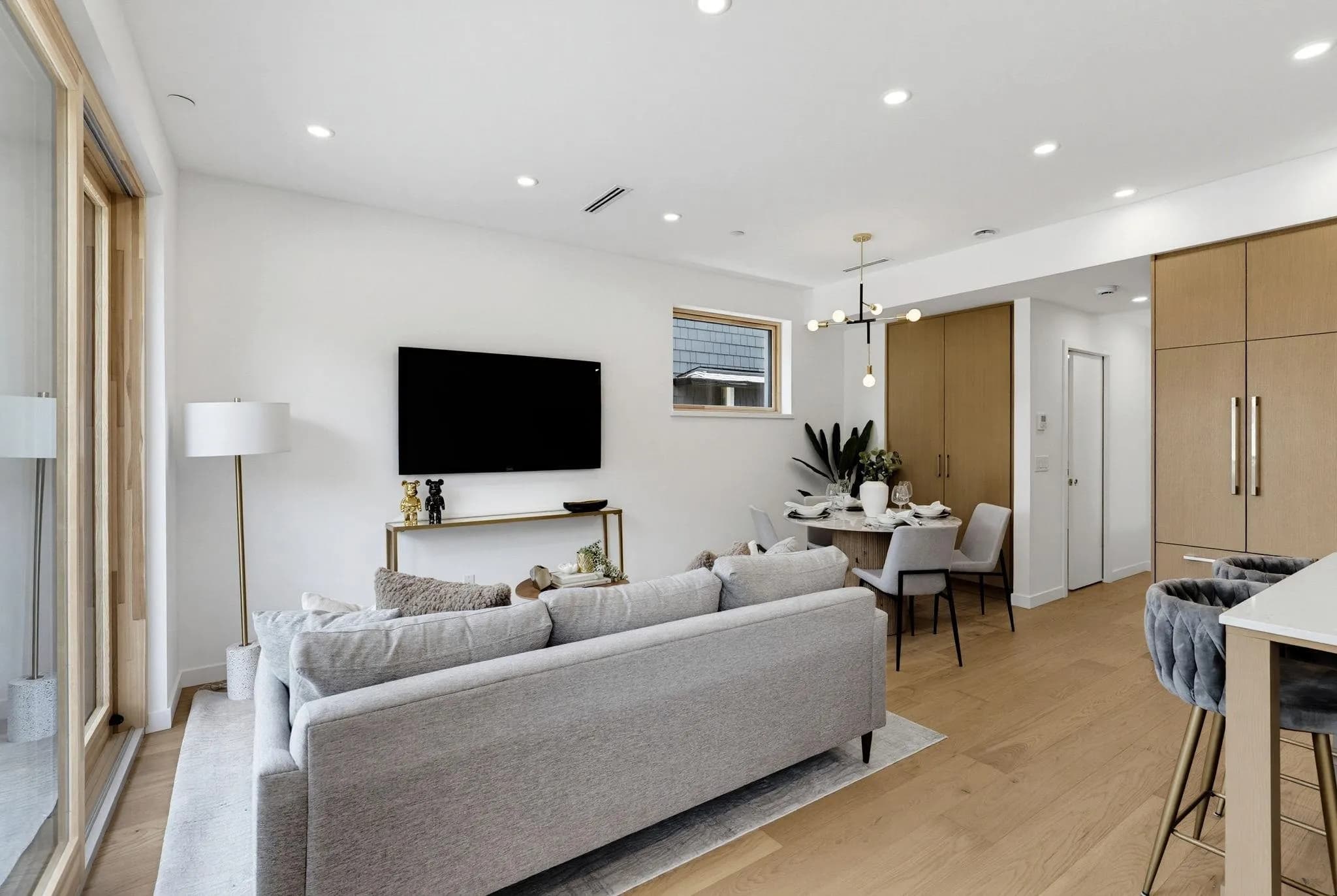 1 60 E 17th Avenue, Vancouver, BC V5V 1A2 — image 11