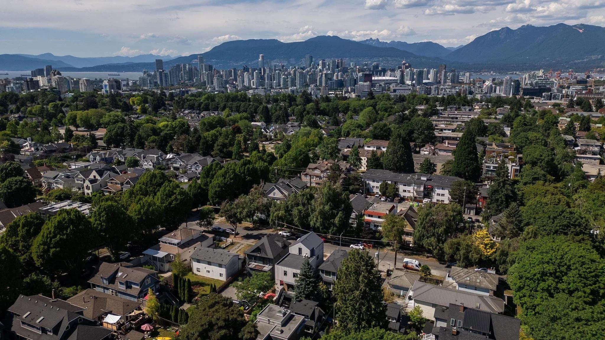 1 60 E 17th Avenue, Vancouver, BC V5V 1A2 — image 37