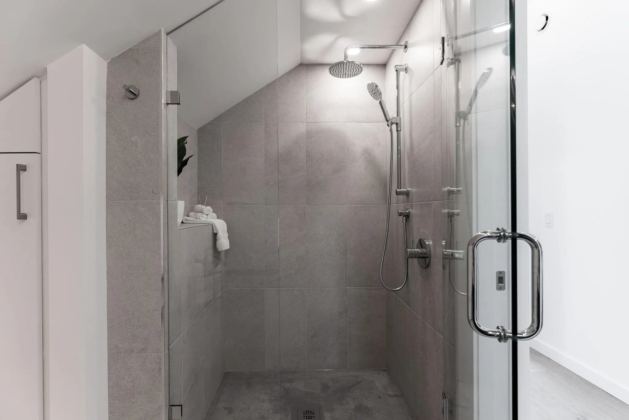 1 60 E 17th Avenue, Vancouver, BC V5V 1A2 — image 19