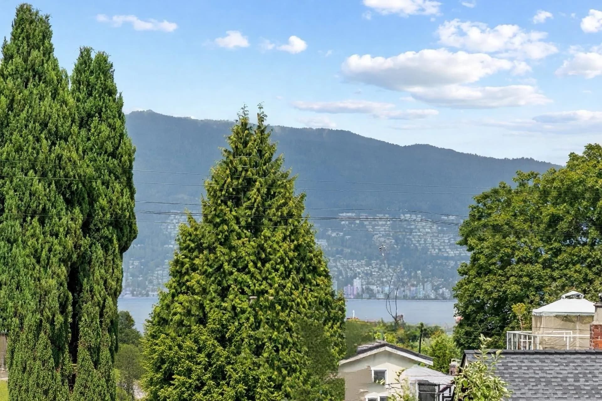 3579 W 18th Avenue, Vancouver, BC V6S 1A9 — image 2