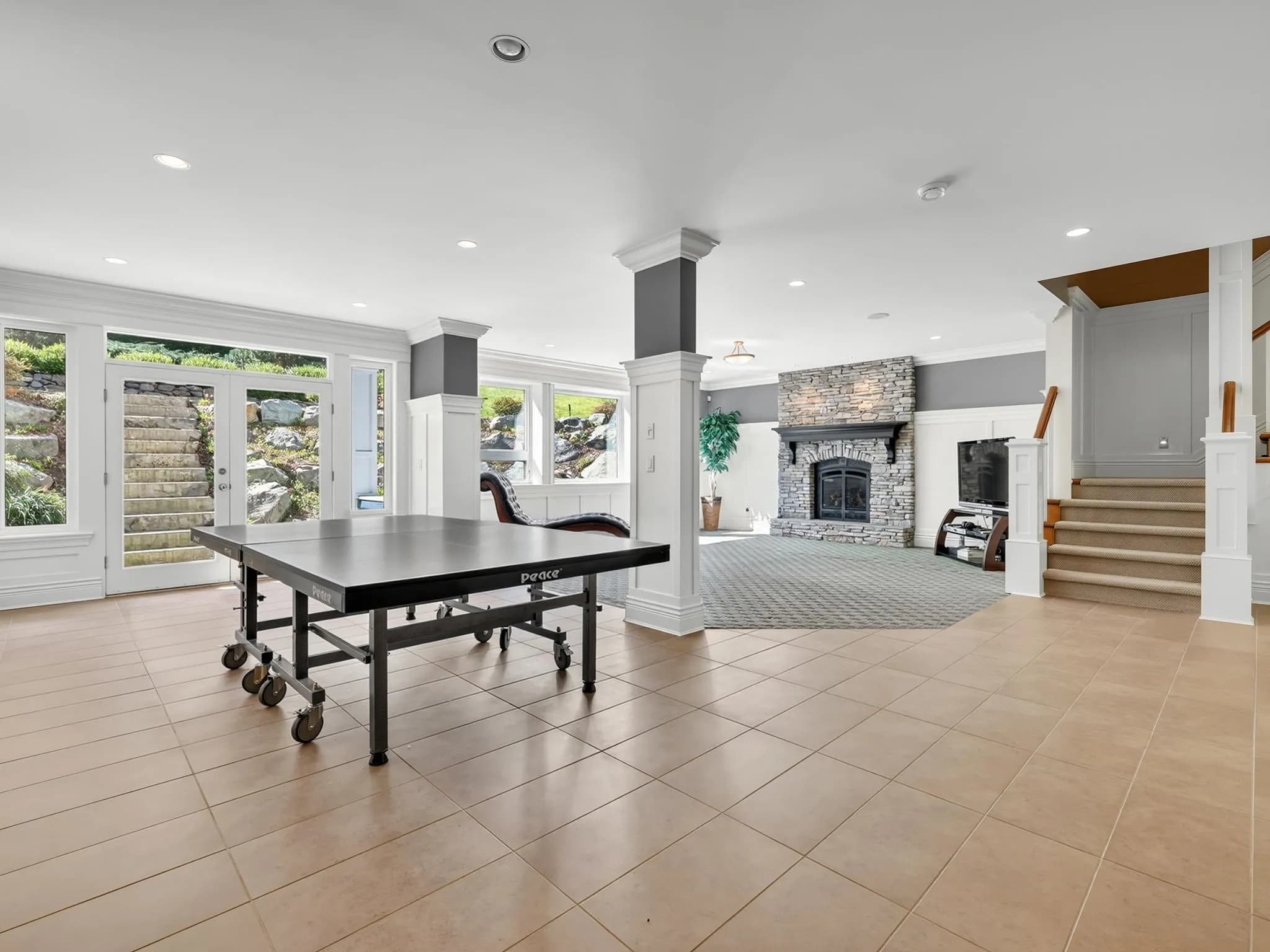 13464 Vine Maple Drive, Surrey, BC V4P 1W9 — image 22