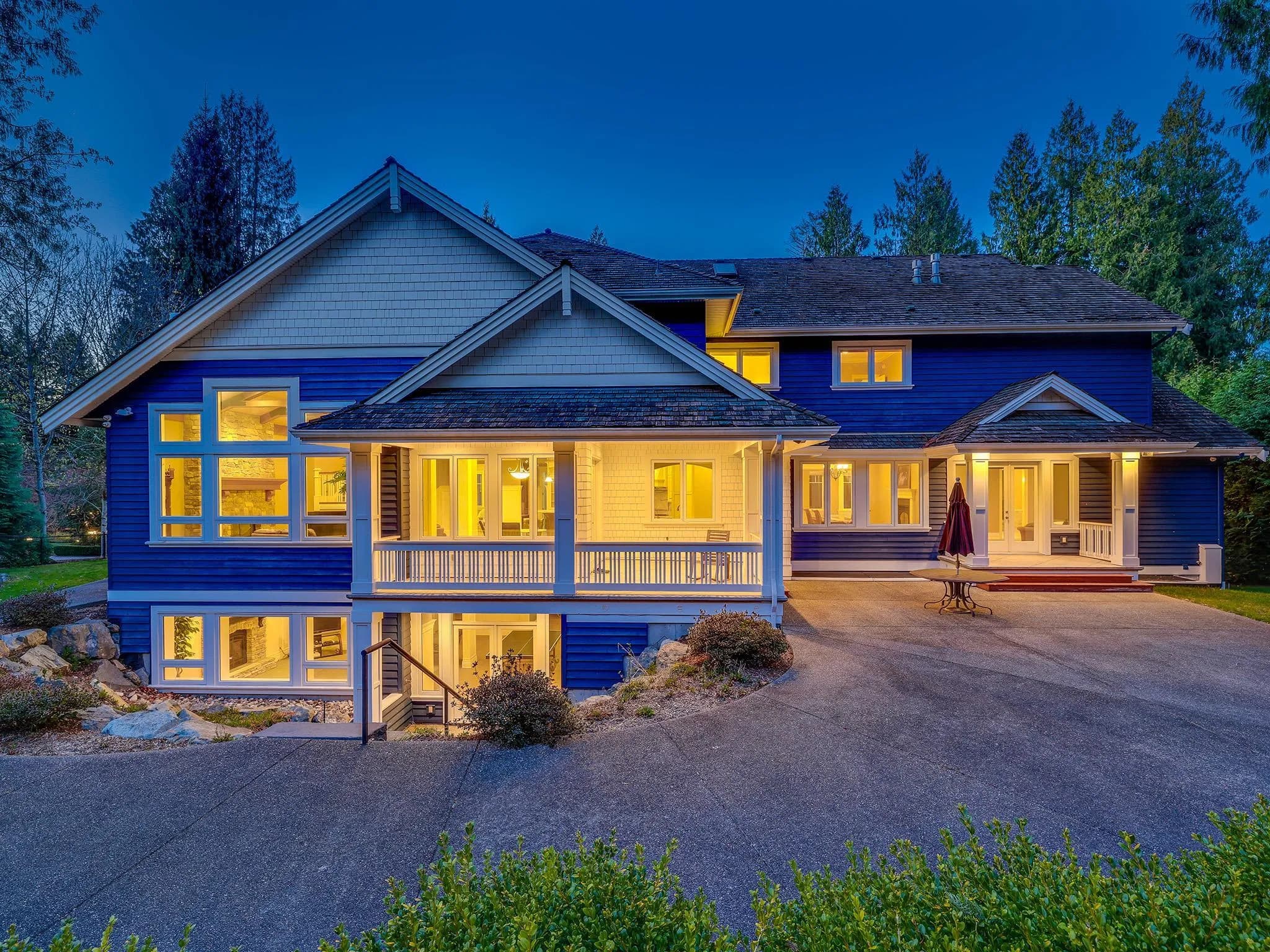 13464 Vine Maple Drive, Surrey, BC V4P 1W9 — image 33