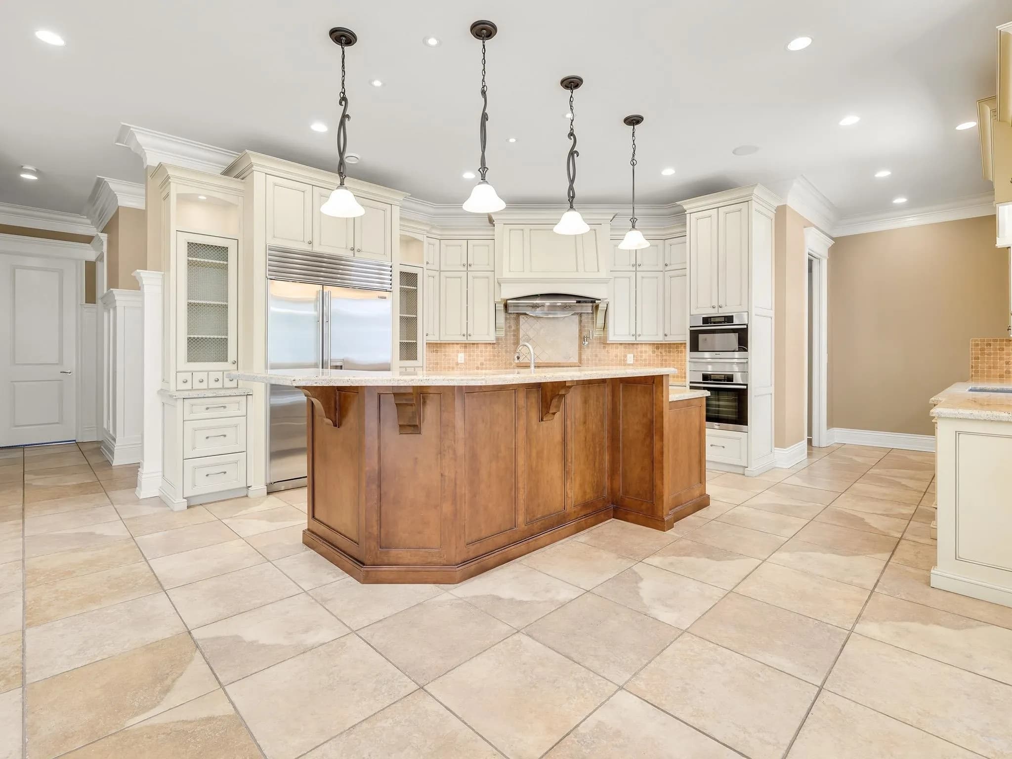 13464 Vine Maple Drive, Surrey, BC V4P 1W9 — image 9