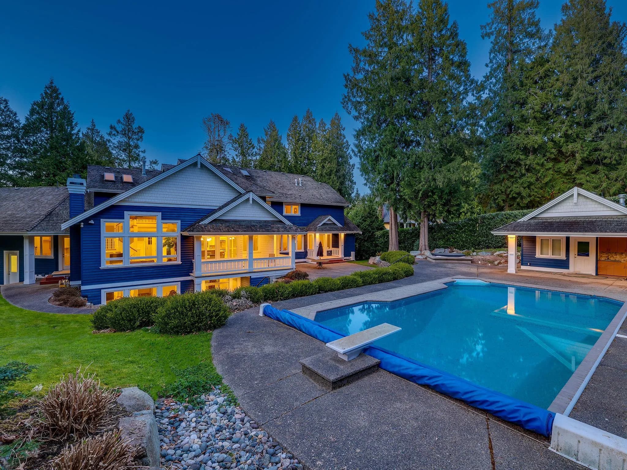 13464 Vine Maple Drive, Surrey, BC V4P 1W9 — image 34
