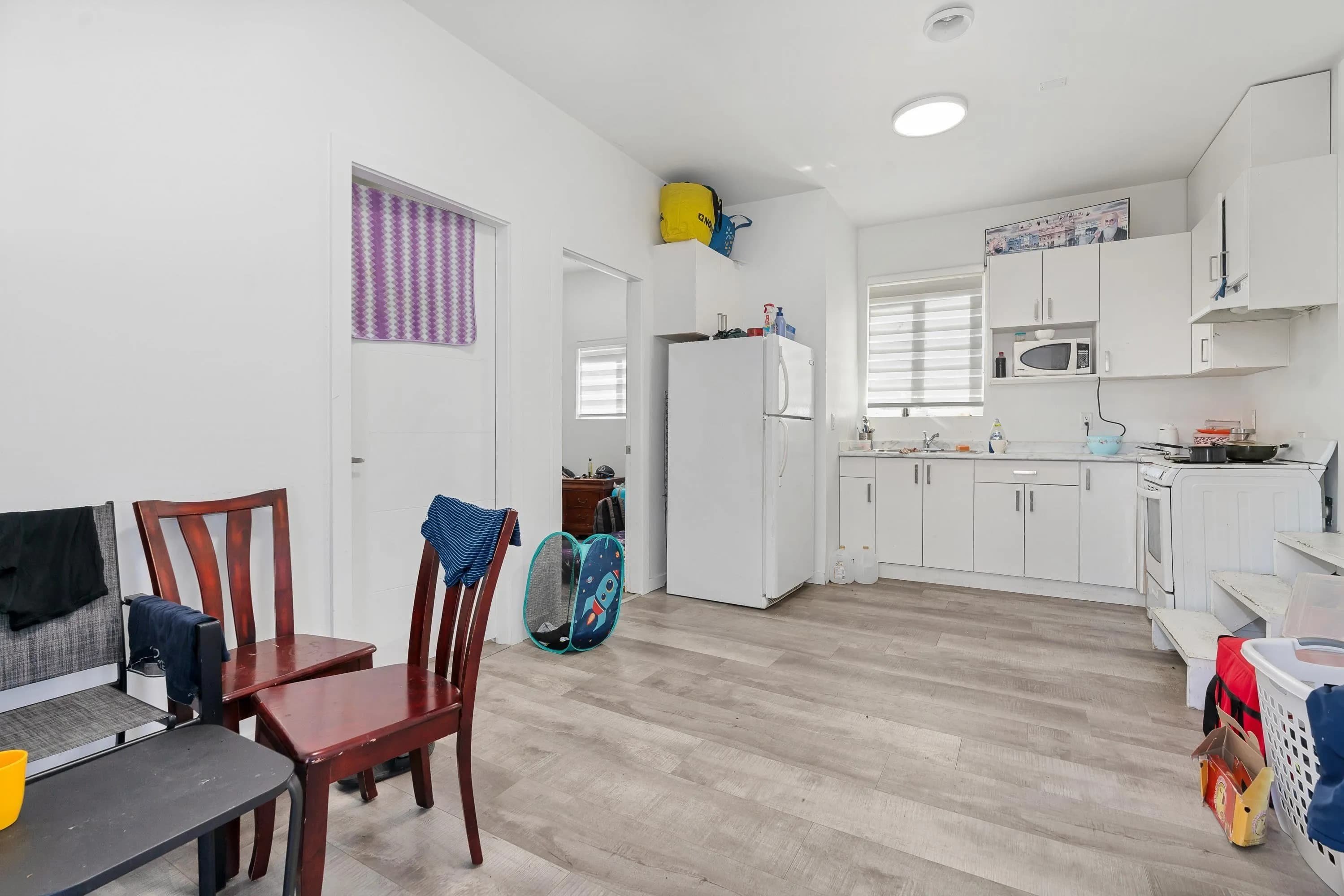 8724 128 Street, Surrey, BC V3W 4G6 — image 15