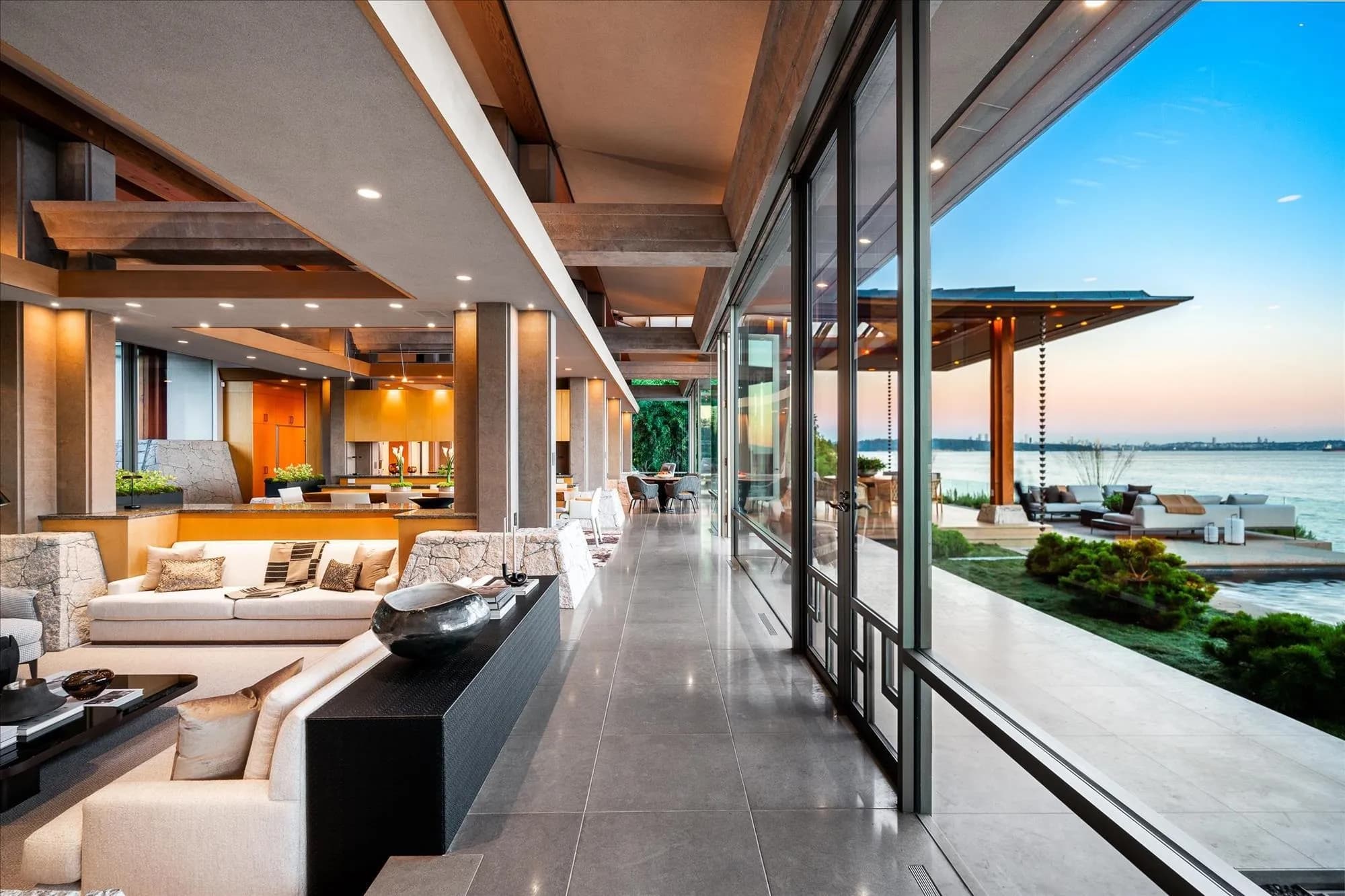 3330 Radcliffe Avenue, West Vancouver, BC V7V 1G6 — image 13