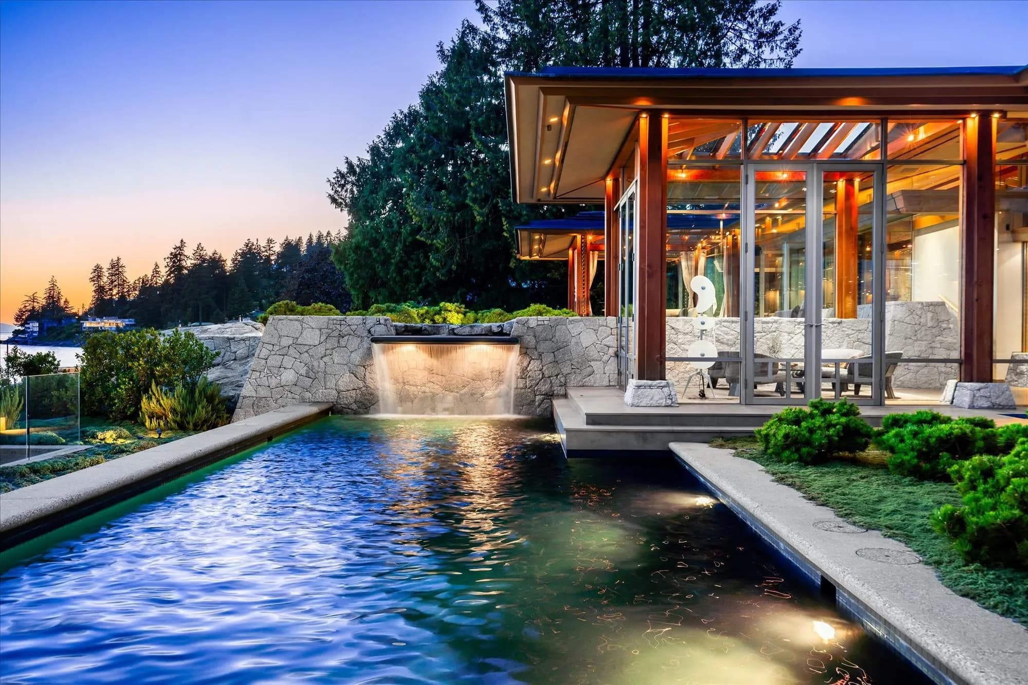 3330 Radcliffe Avenue, West Vancouver, BC V7V 1G6 — image 7