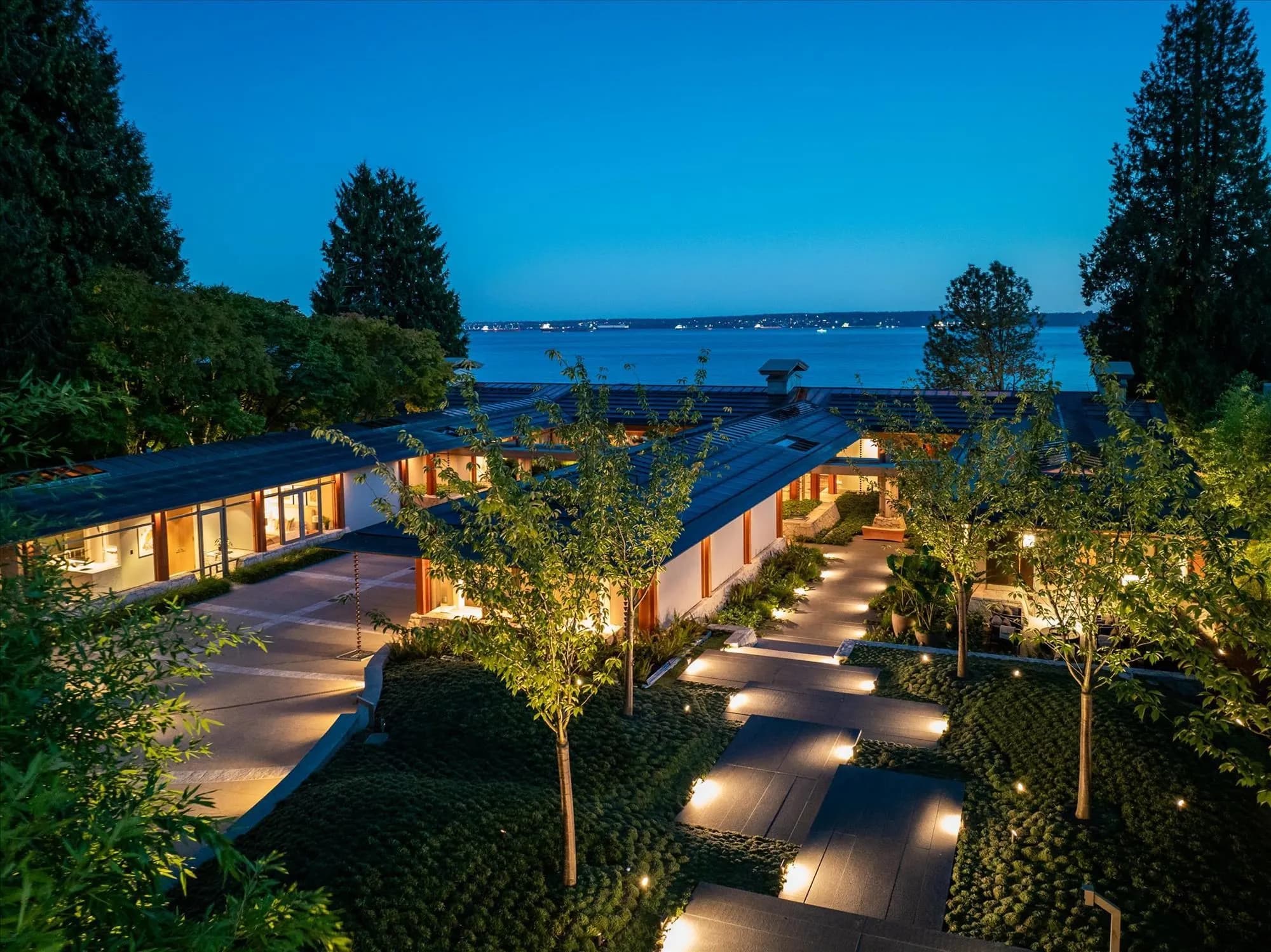 3330 Radcliffe Avenue, West Vancouver, BC V7V 1G6 — image 38