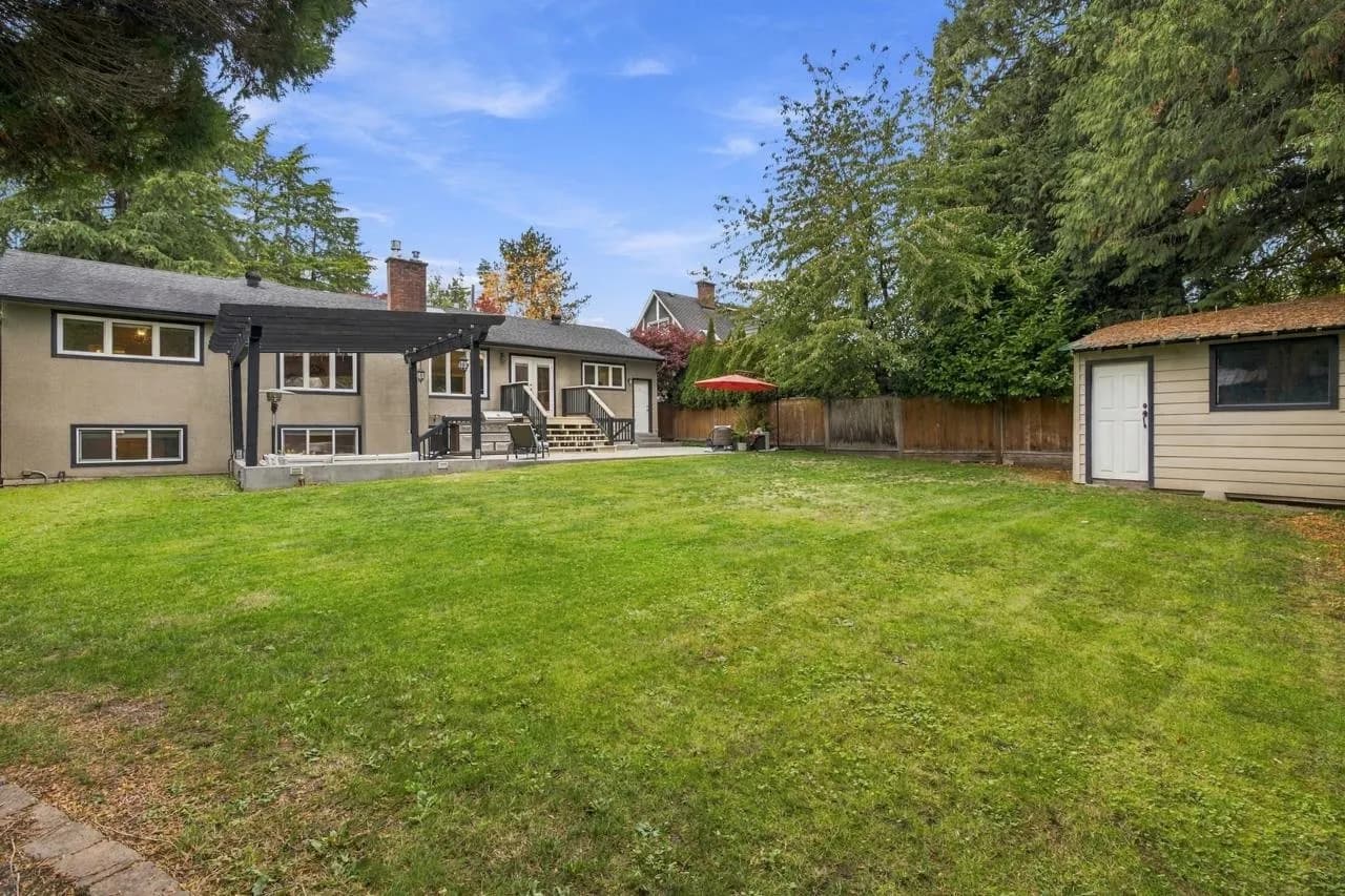 5788 Crown Street, Vancouver, BC V6N 2B7 — image 10