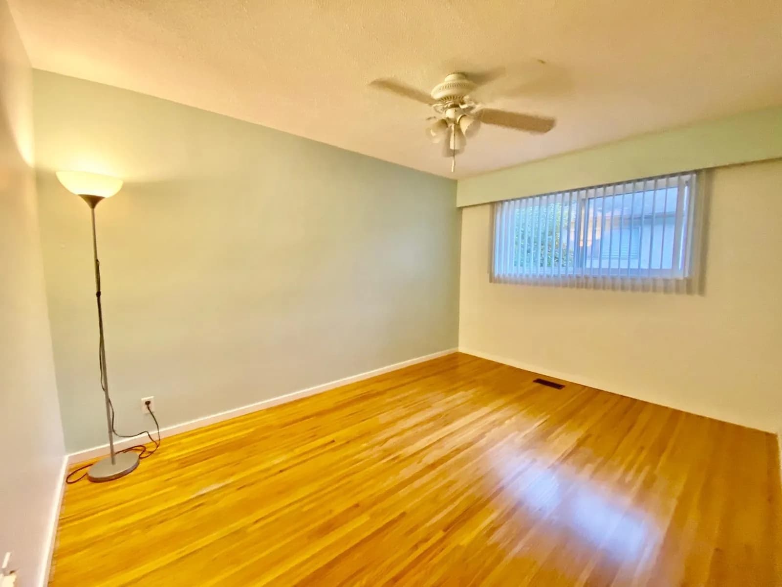 21776 Mountainview Crescent, Maple Ridge, BC V2X 3V1 — image 36