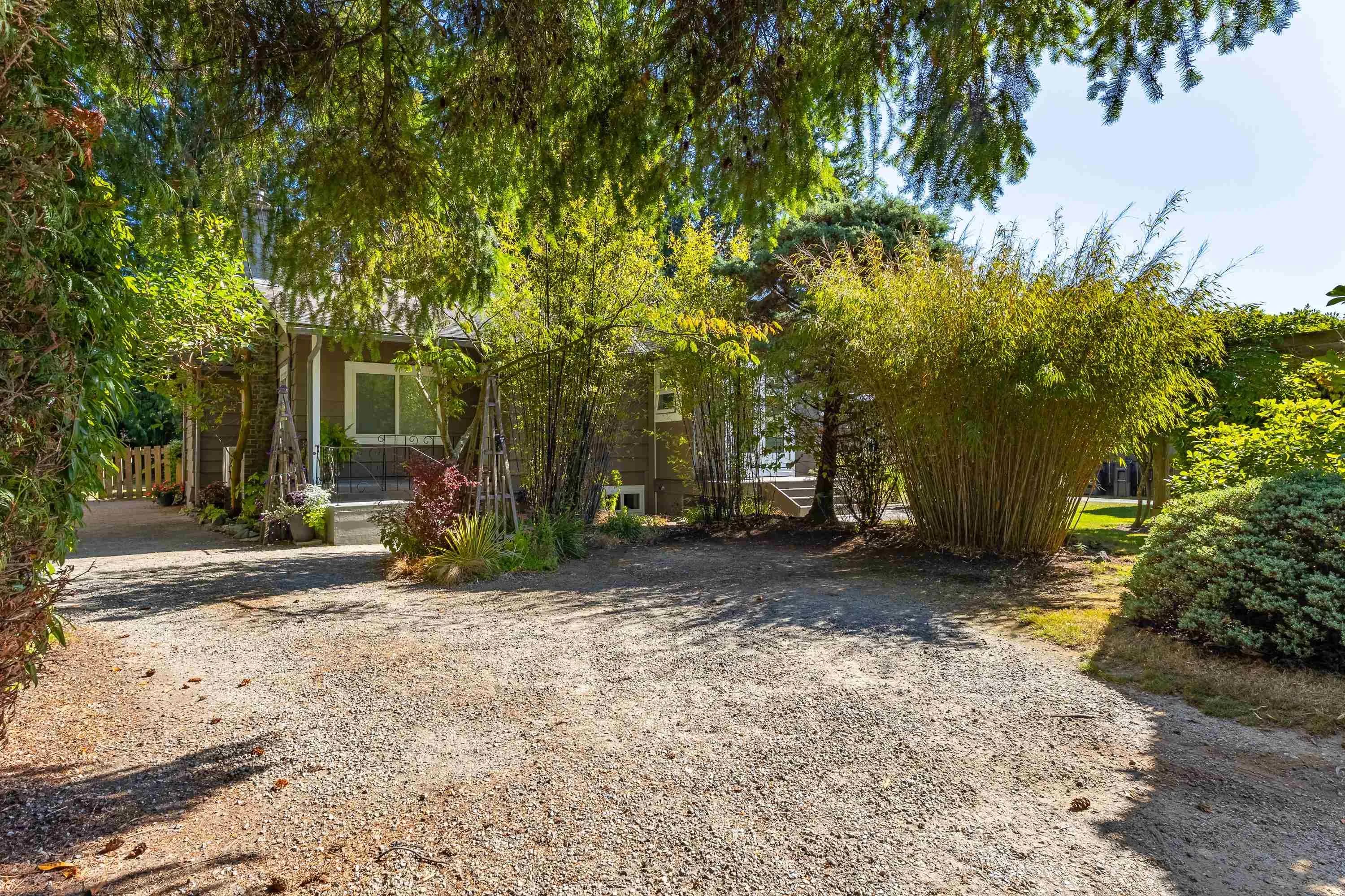 5670 Trident Avenue, Sechelt, BC V7Z 2P4 — image 24