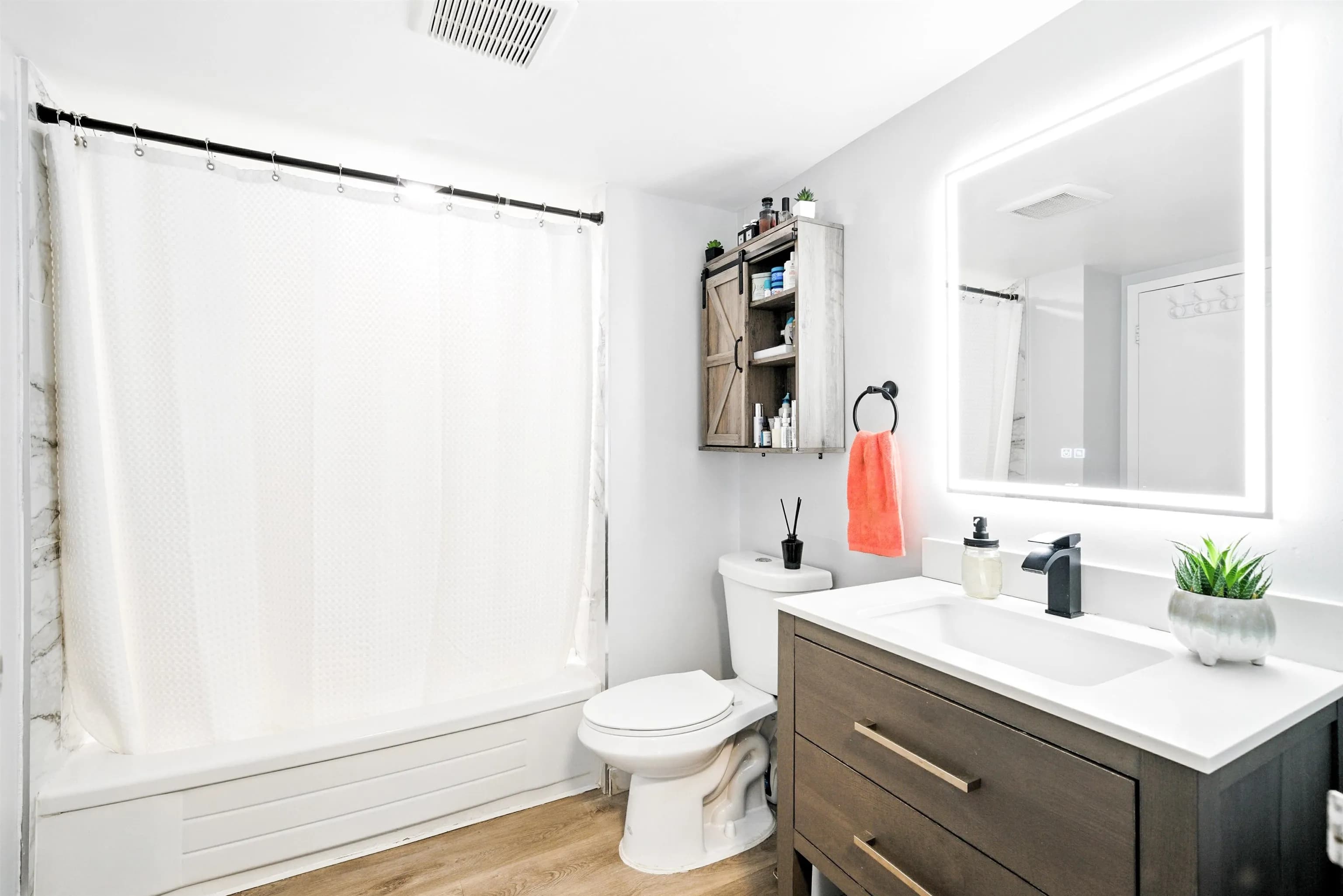 212 1955 Woodway Place, Burnaby, BC V5B 4S5 — image 26