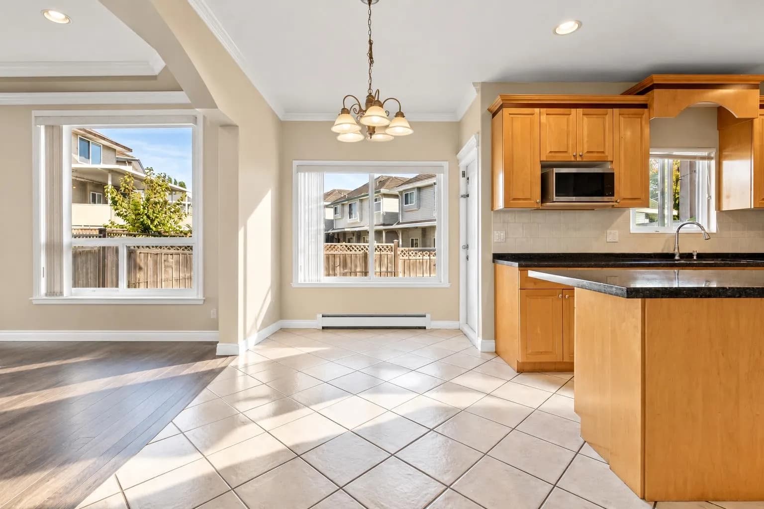14577 80b Avenue, Surrey, BC V3S 2V4 — image 9