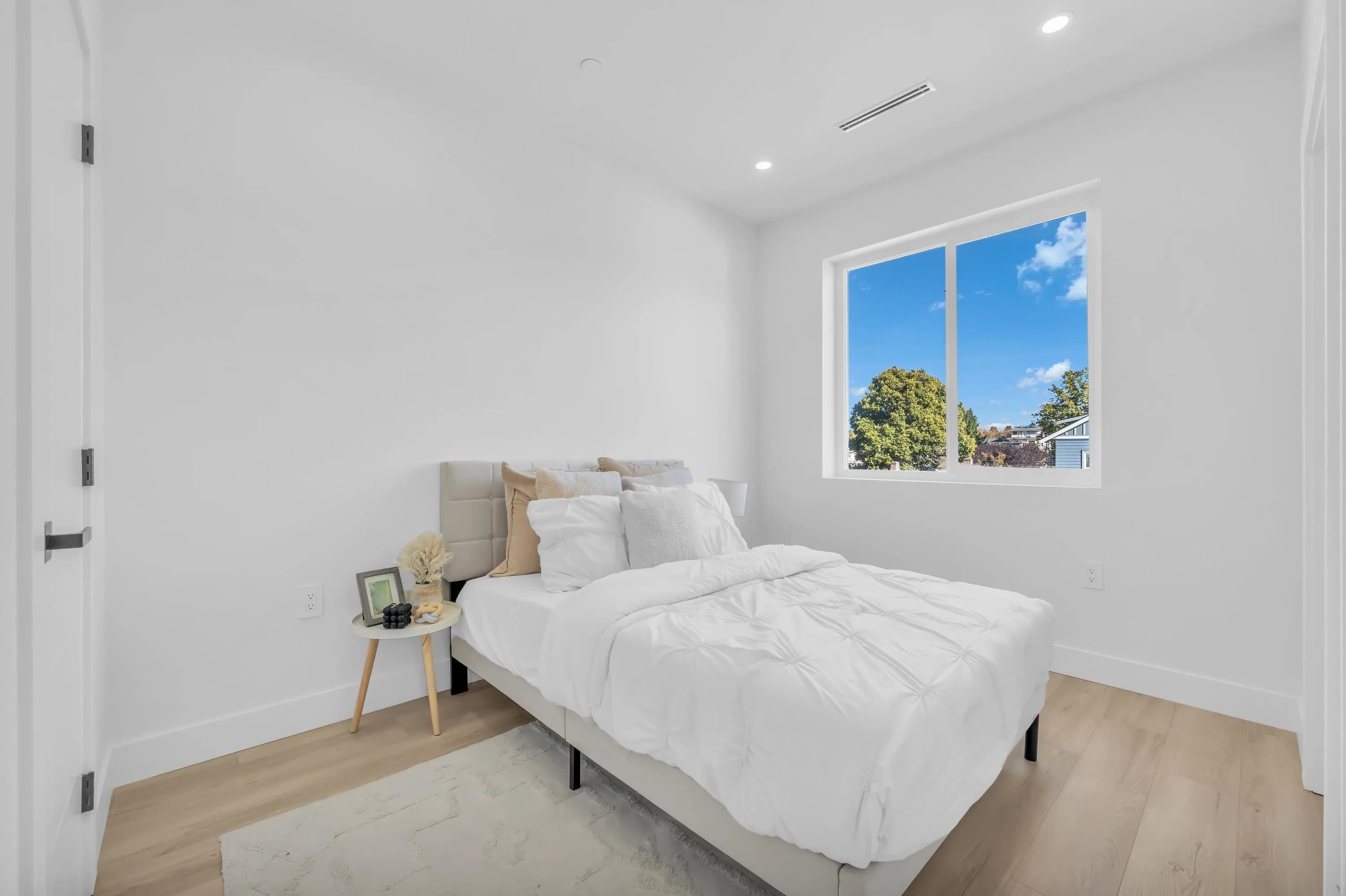 2 4587 Knight Street, Vancouver, BC V5N 3M8 — image 17