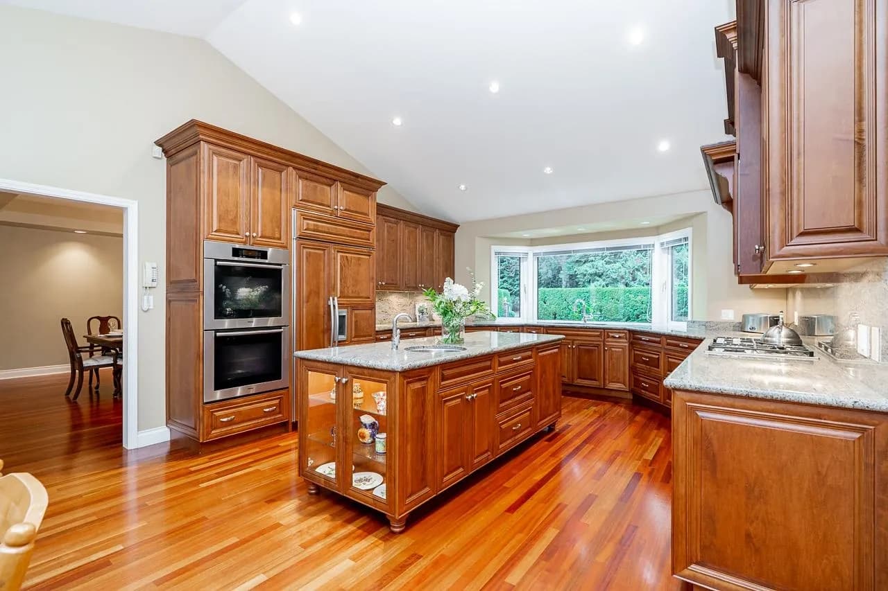 13511 Woodcrest Drive, Surrey, BC V4P 1W3 — image 8