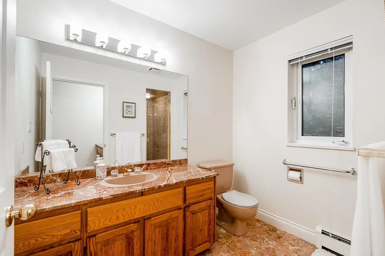 13511 Woodcrest Drive, Surrey, BC V4P 1W3 — image 18