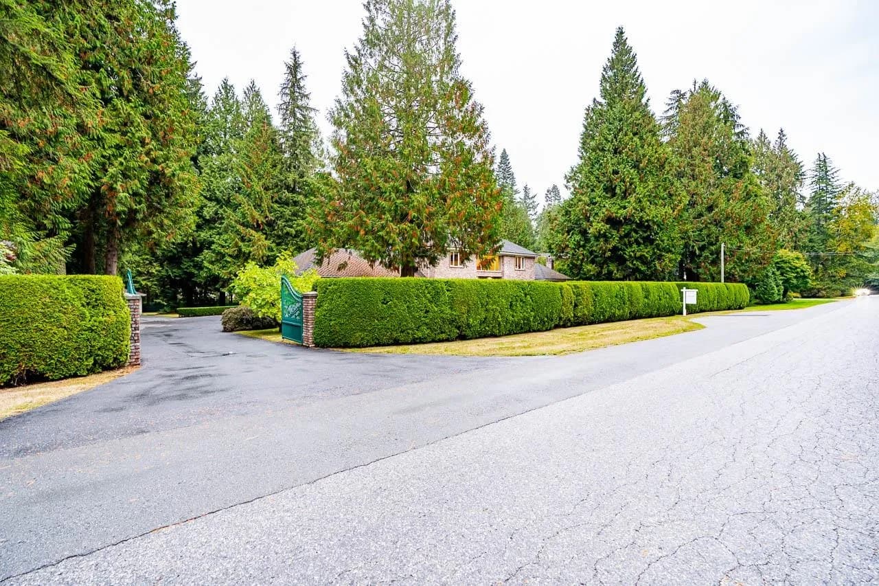 13511 Woodcrest Drive, Surrey, BC V4P 1W3 — image 38