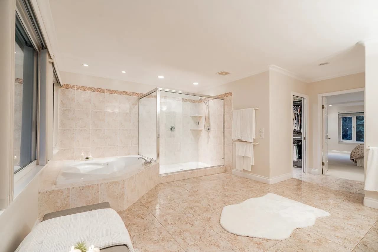 13511 Woodcrest Drive, Surrey, BC V4P 1W3 — image 24