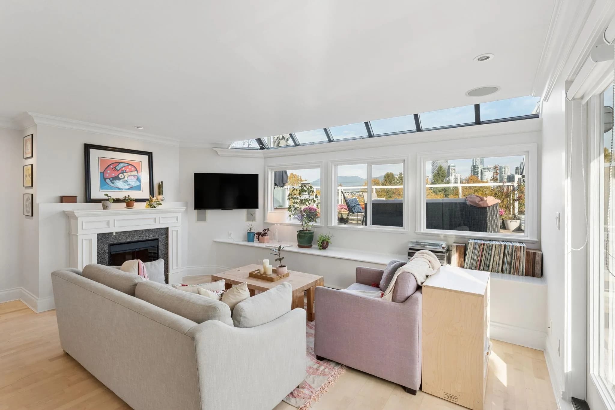 A3 1100 W 6th Avenue, Vancouver, BC V6H 1A4 — image 1