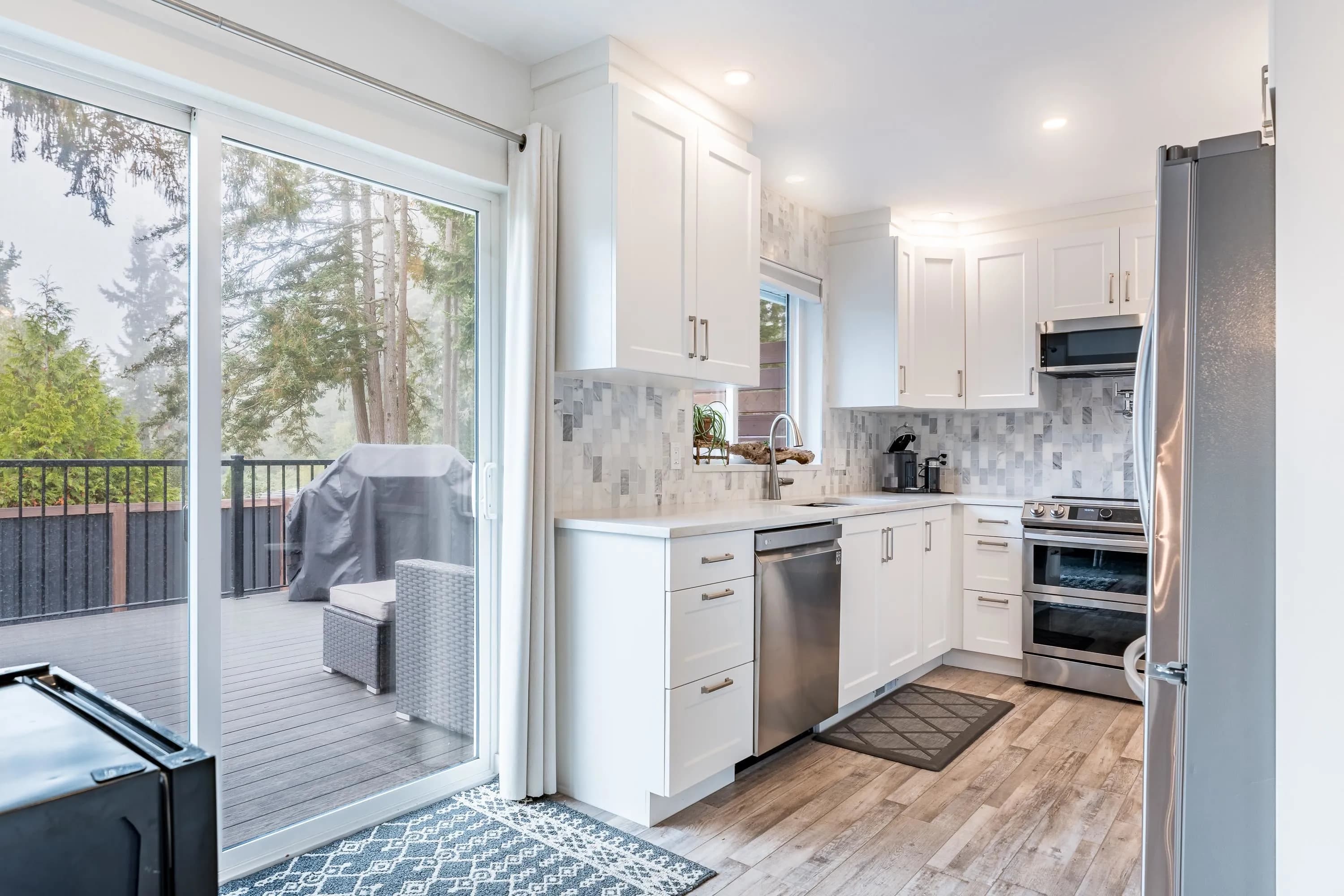 5617 Curtis Place, Sechelt, BC V7Z 0R9 — image 11