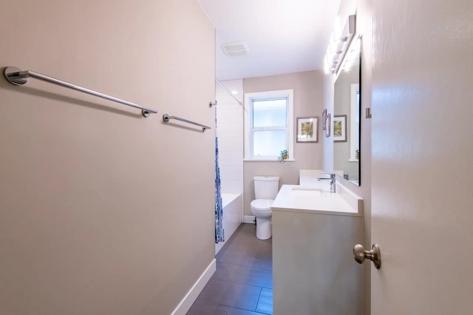 5898 Quebec Street, Vancouver, BC V5W 2P1 — image 13