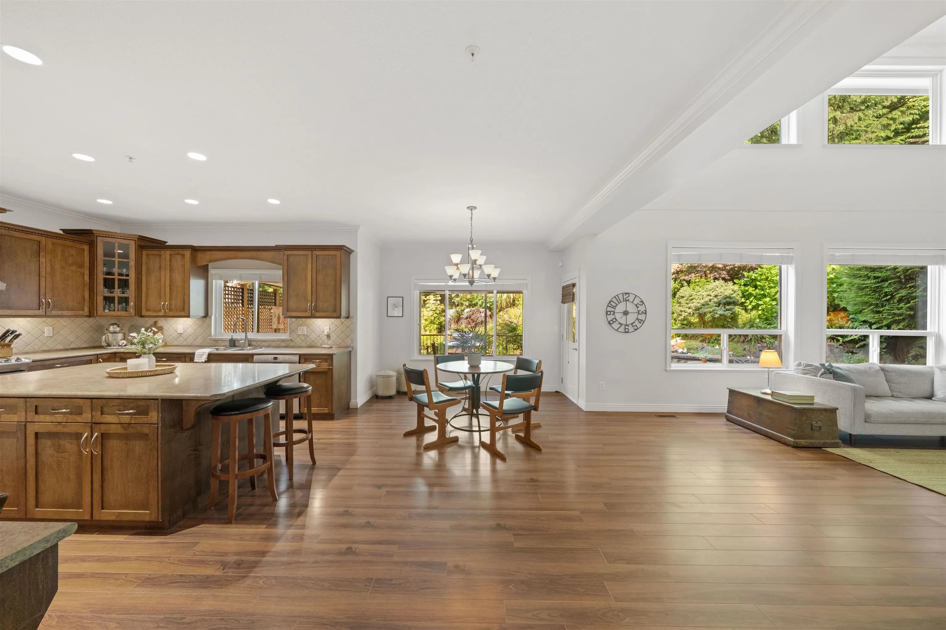 13175 239b Street, Maple Ridge, BC V4R 0A3 — image 11