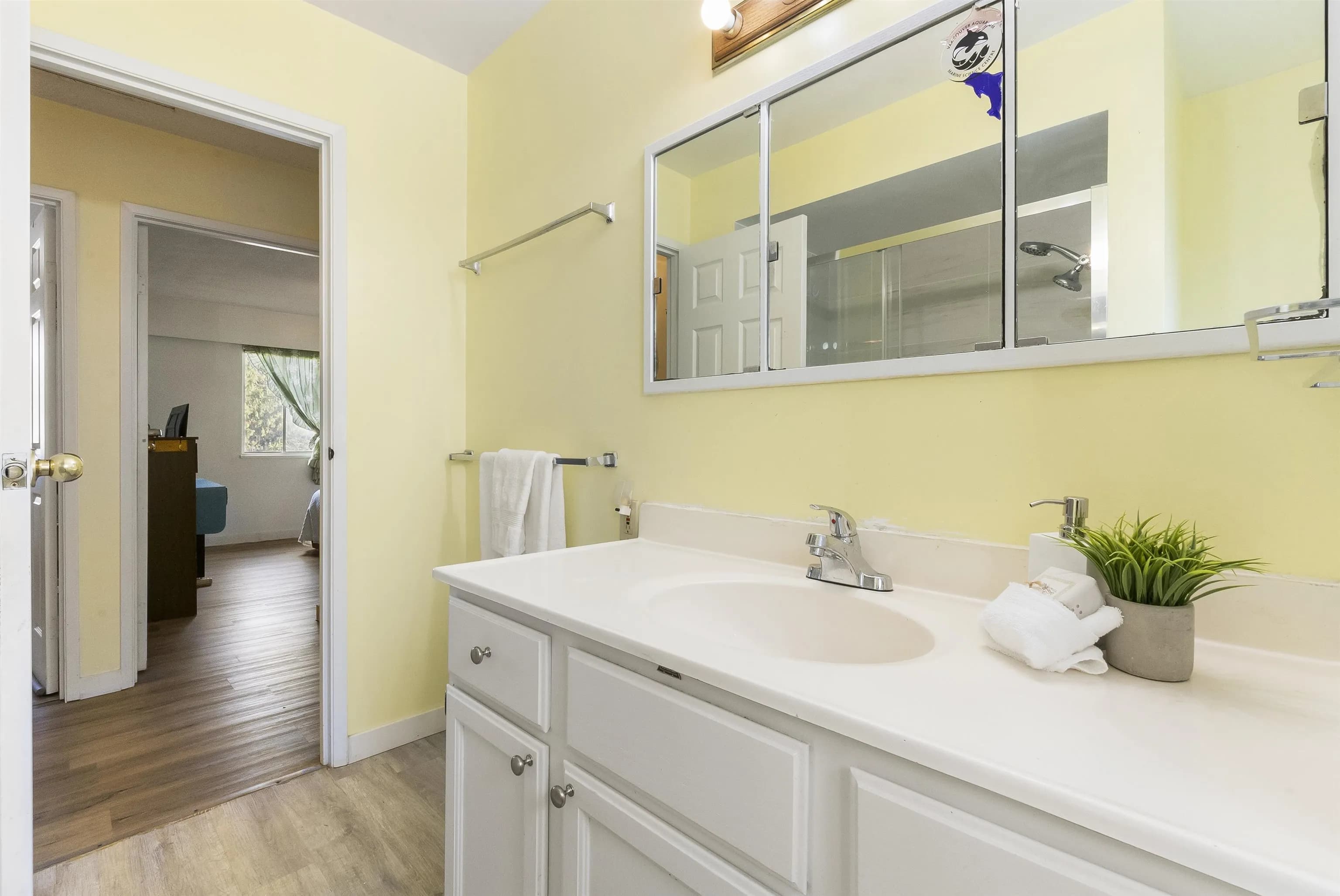 9141 Prince Charles Boulevard, Surrey, BC V3V 1S1 — image 12