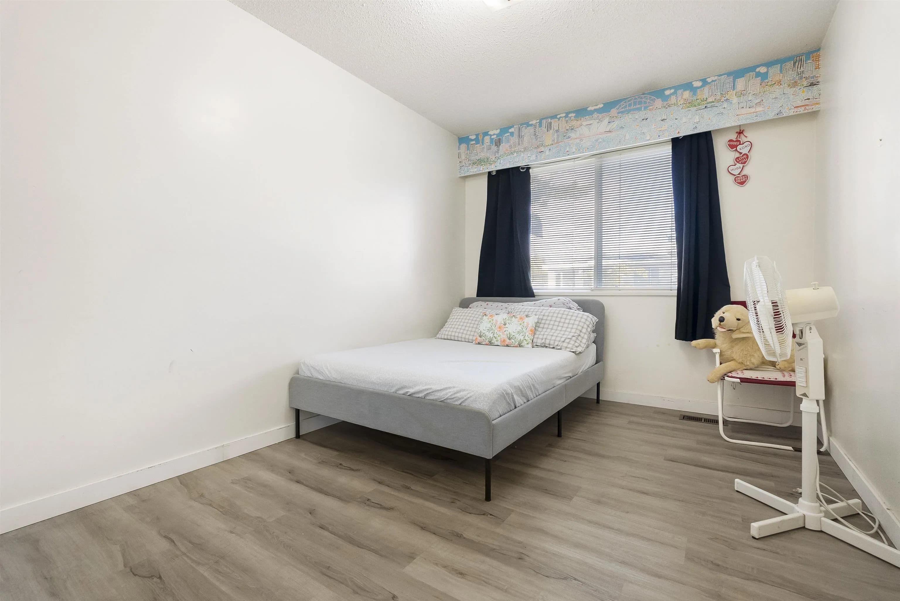 9141 Prince Charles Boulevard, Surrey, BC V3V 1S1 — image 16