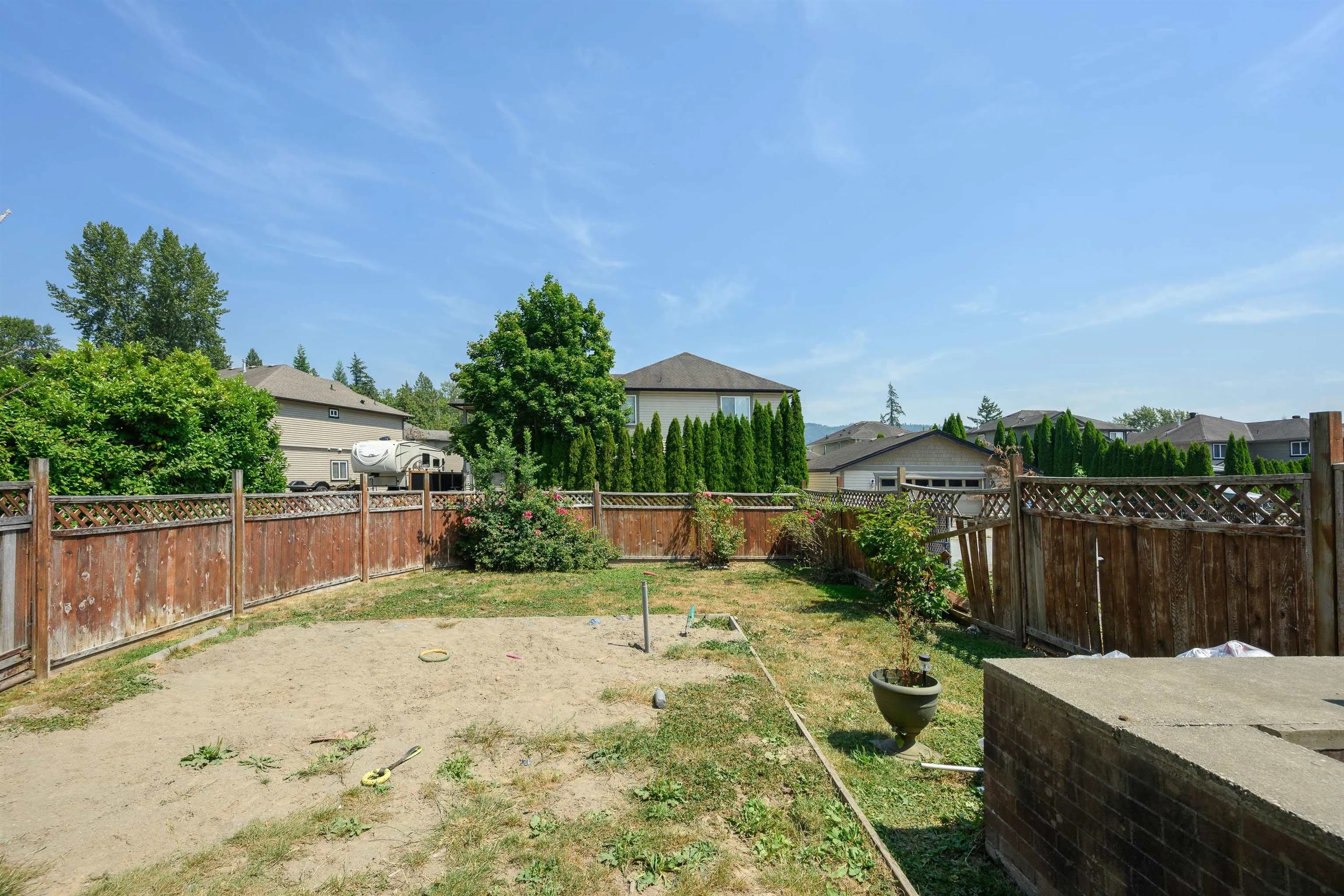 11382 240 Street, Maple Ridge, BC V2W 0B4 — image 25