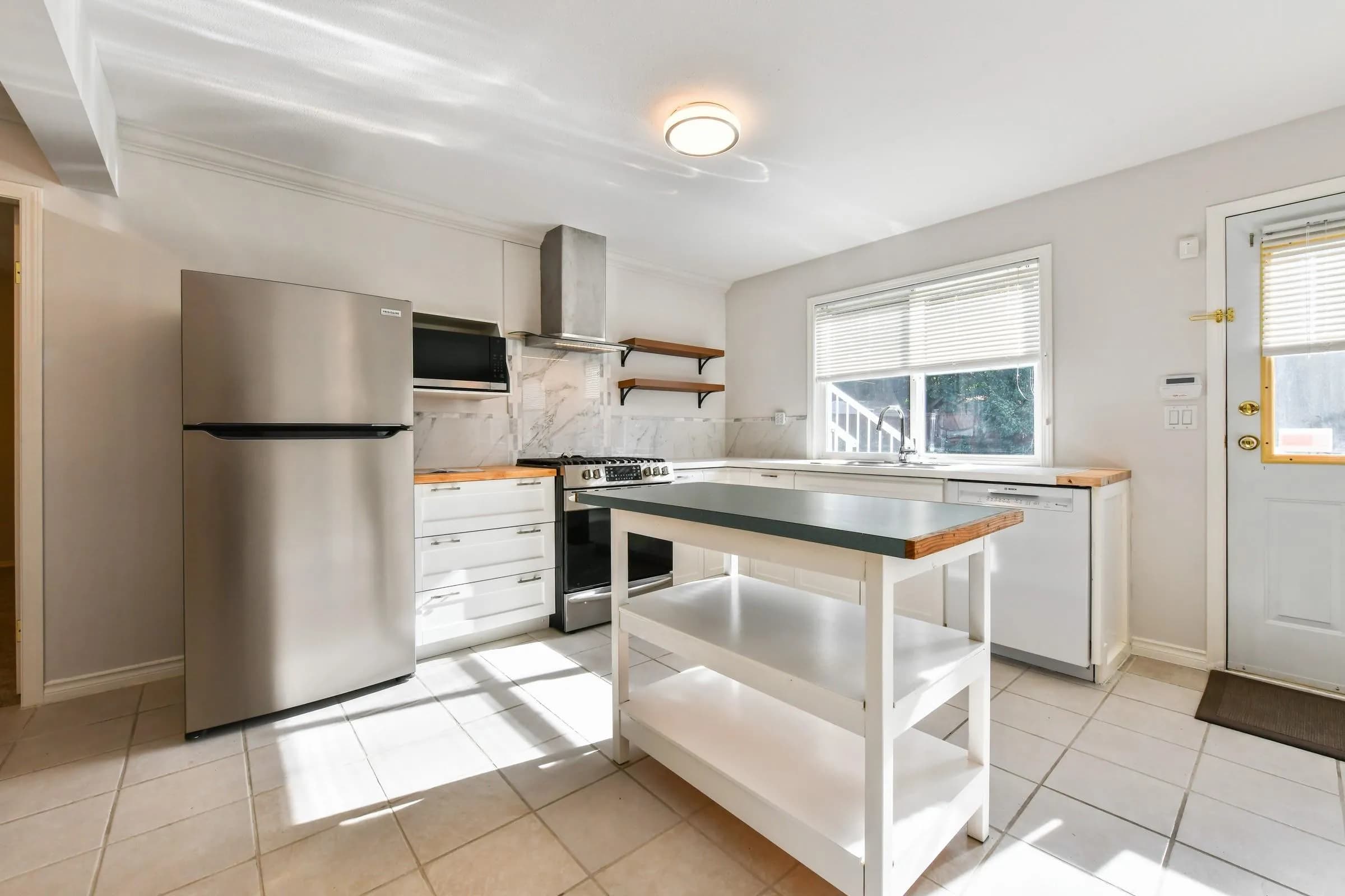 20130 Telep Avenue, Maple Ridge, BC V2X 3M4 — image 27