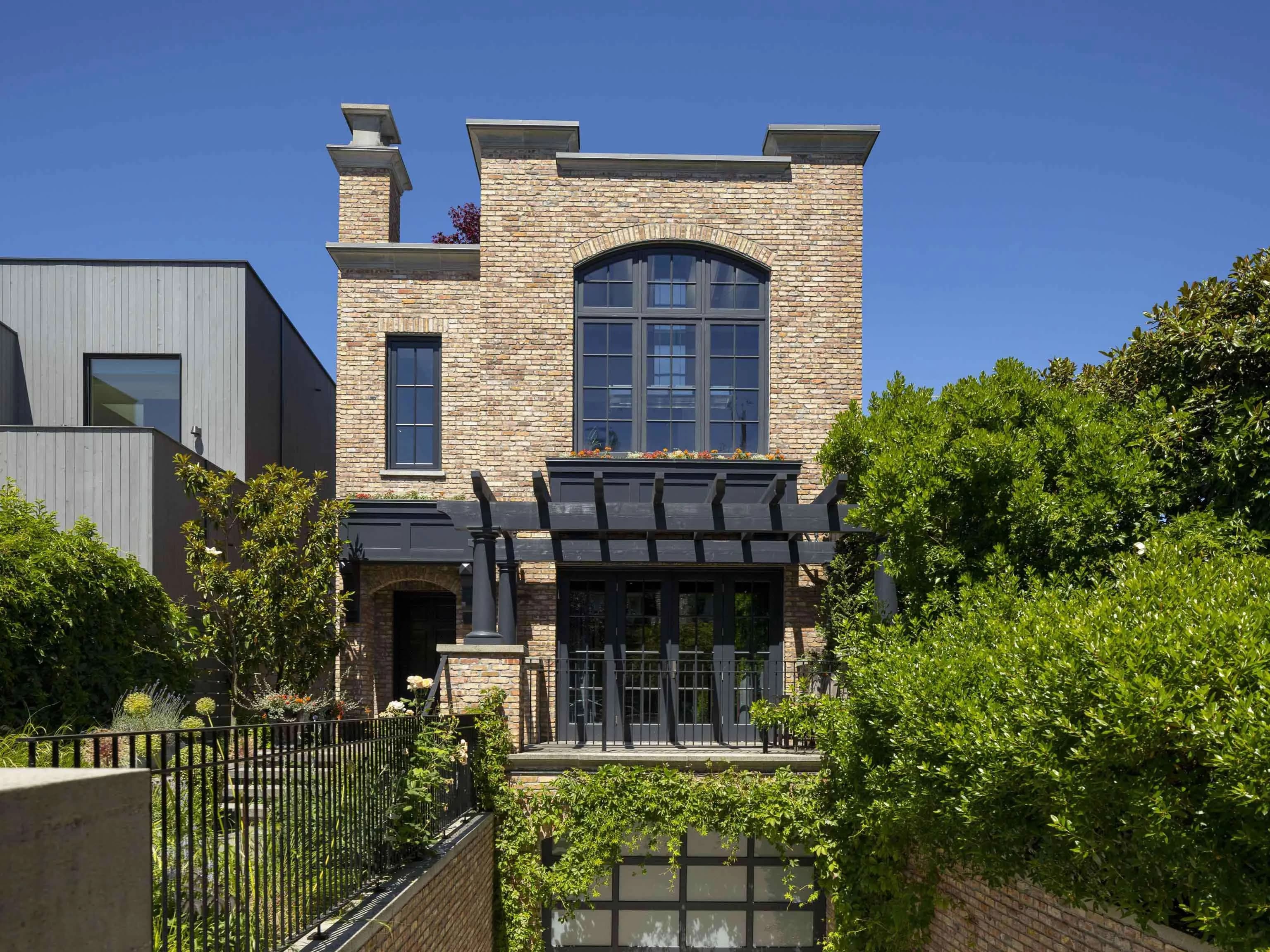 3305 Point Grey Road, Vancouver, BC V6R 1A4 — image 1