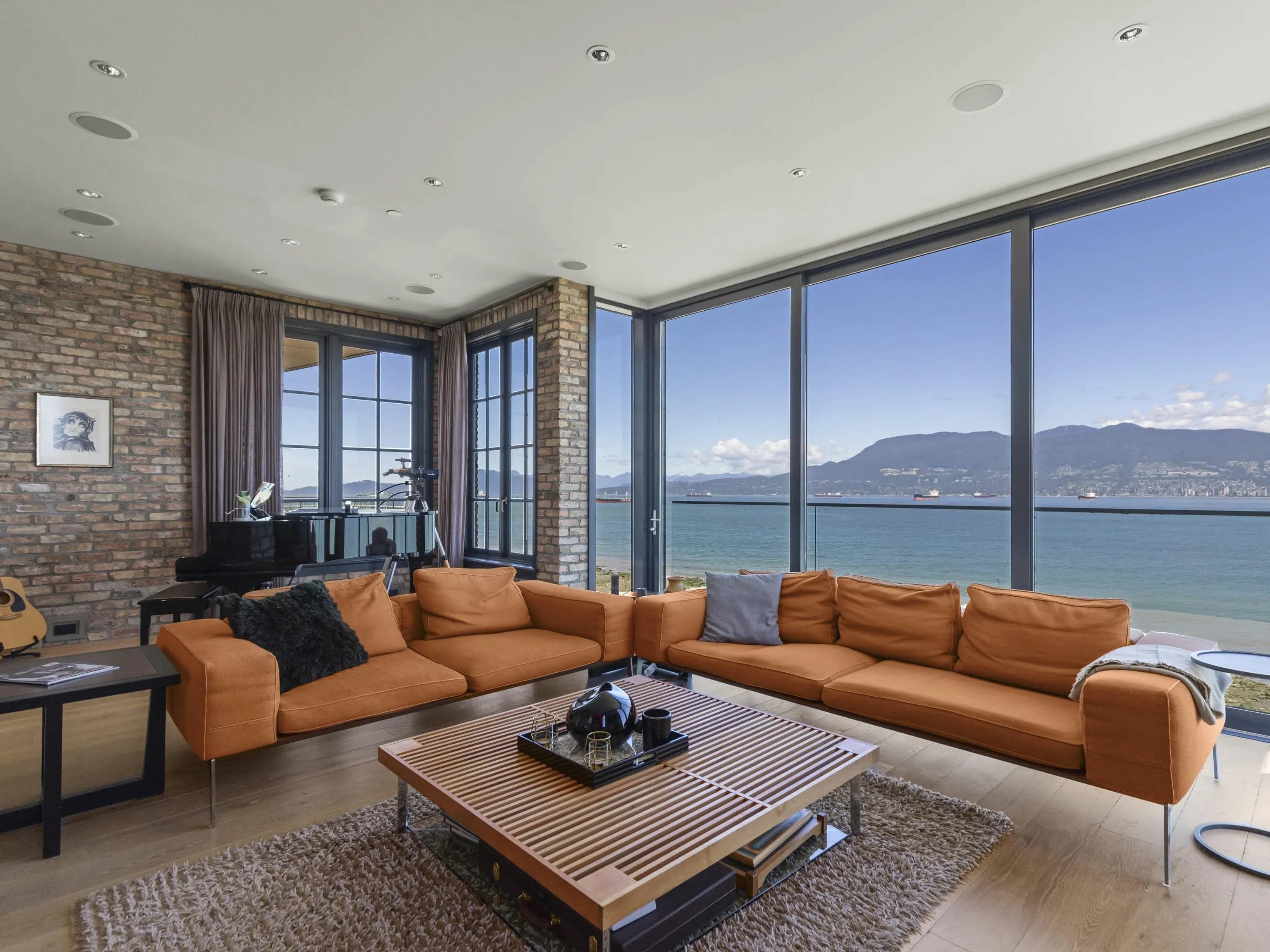 3305 Point Grey Road, Vancouver, BC V6R 1A4 — image 9
