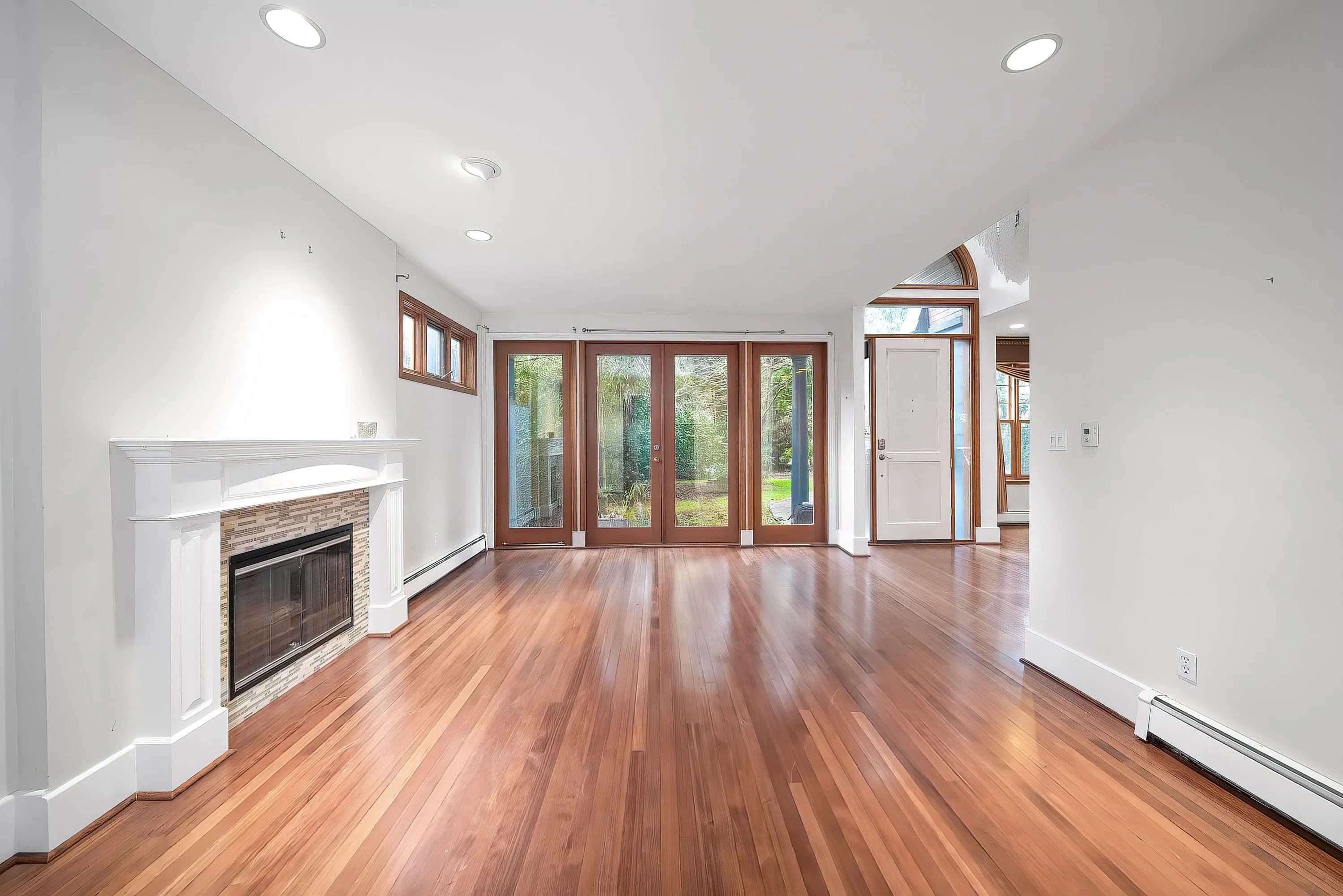 992 3rd Street, West Vancouver, BC V7T 2J3 — image 7