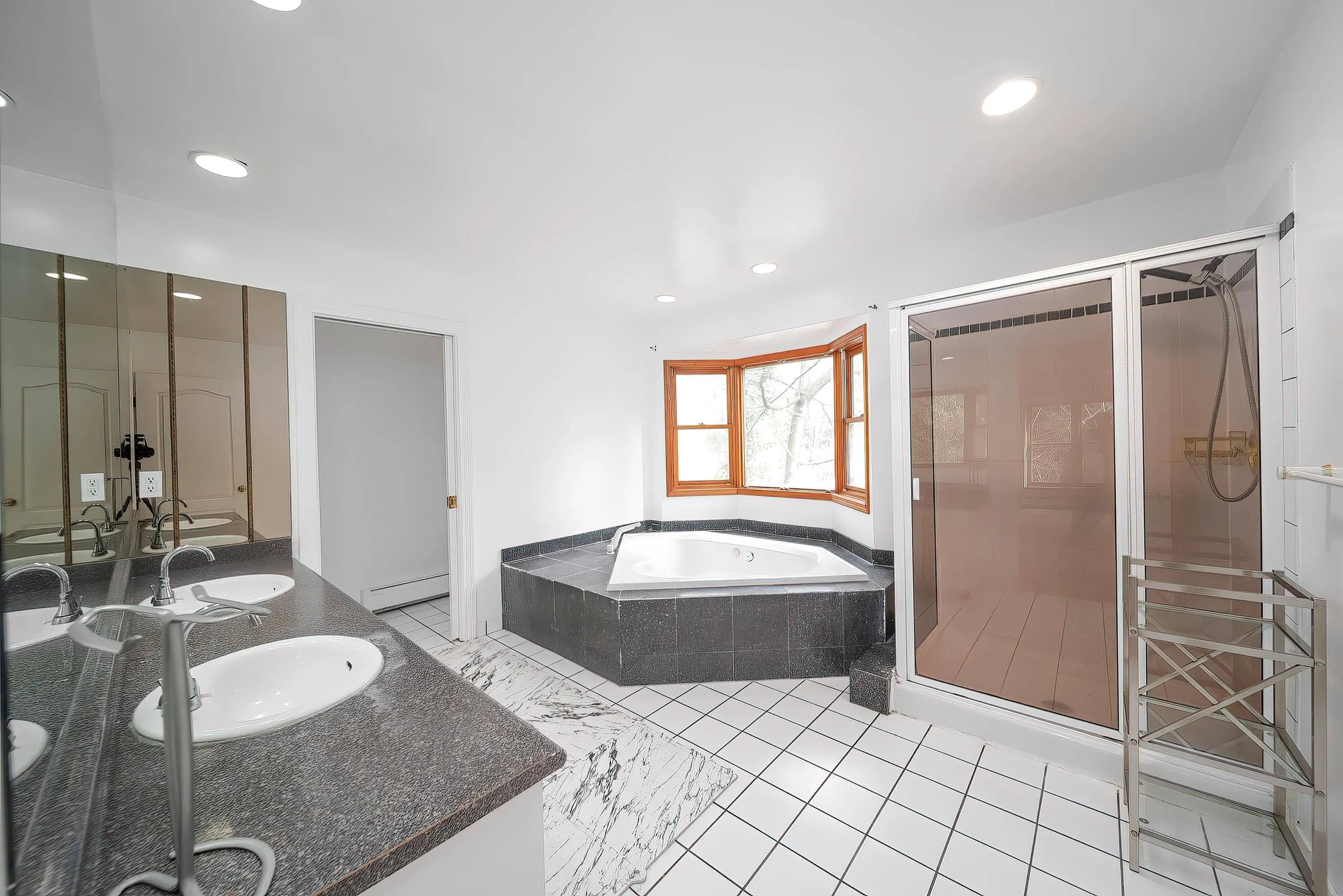 992 3rd Street, West Vancouver, BC V7T 2J3 — image 20