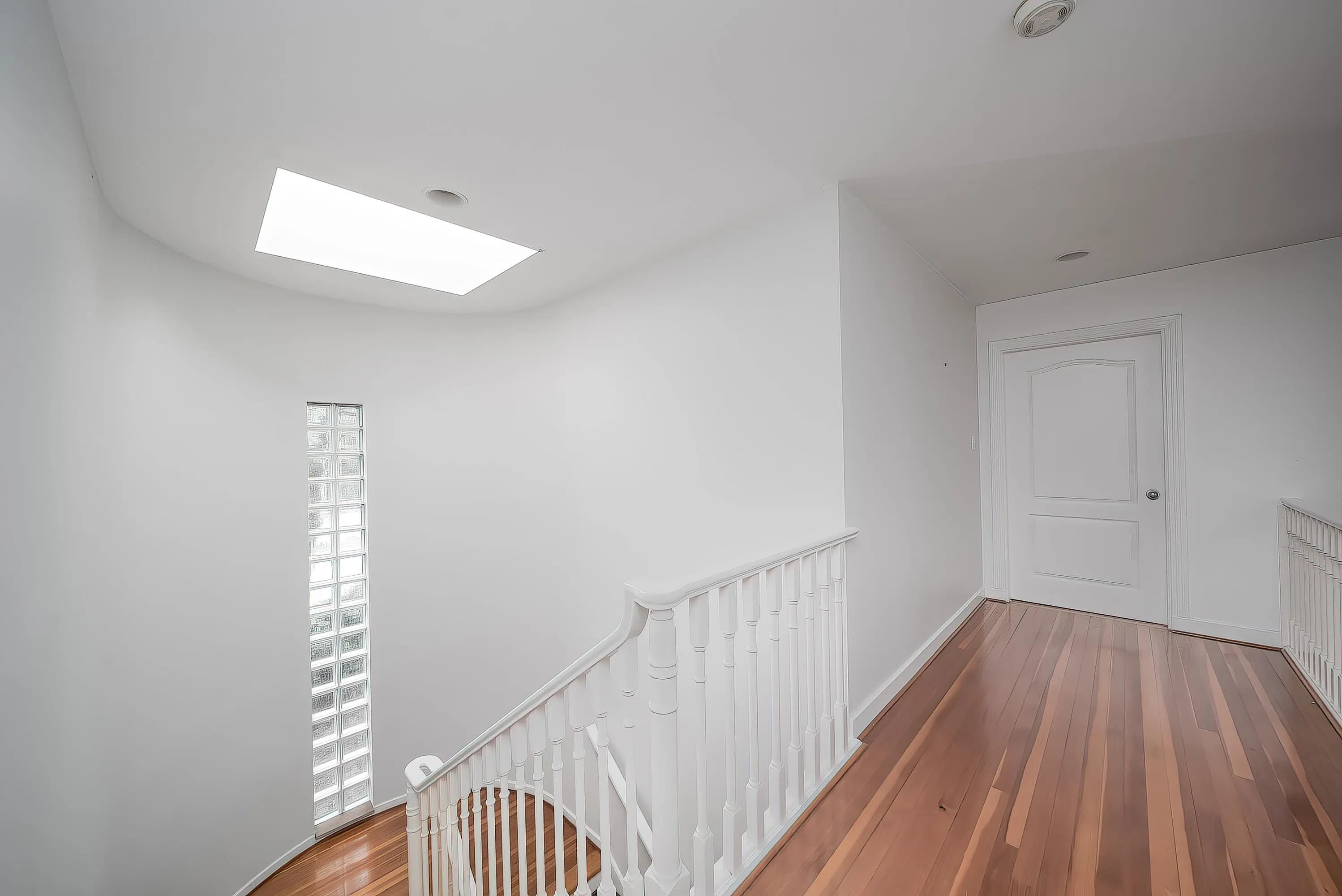 992 3rd Street, West Vancouver, BC V7T 2J3 — image 23