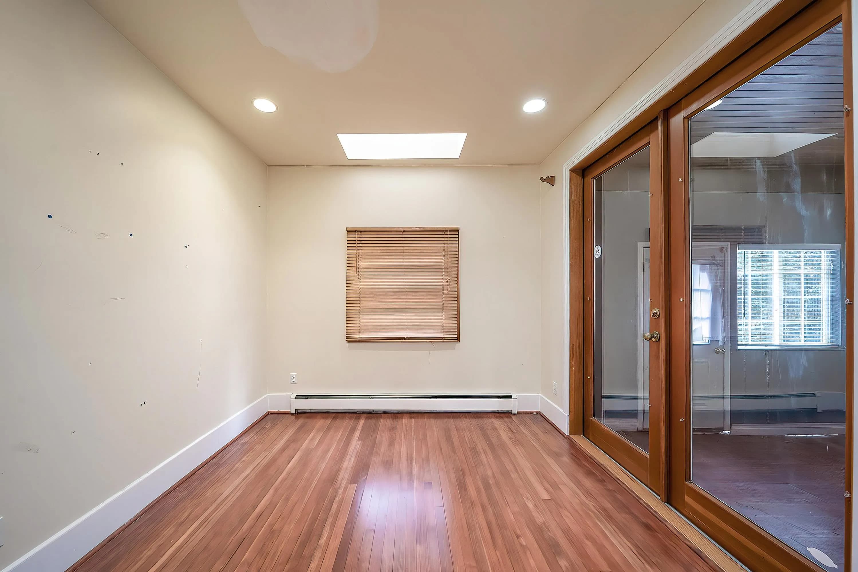 992 3rd Street, West Vancouver, BC V7T 2J3 — image 9