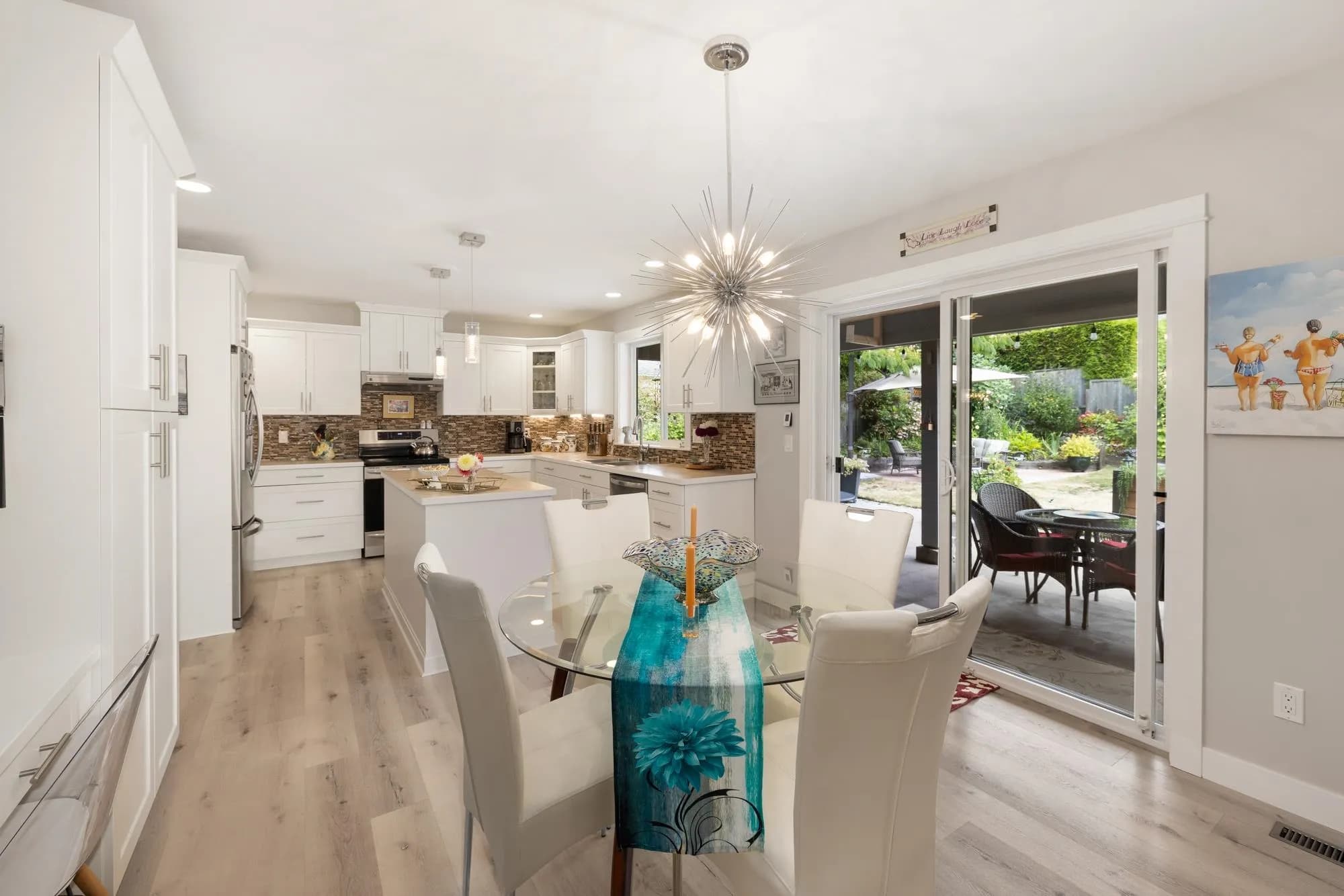 4784 Tamarack Place, Sechelt, BC V7Z 0E8 — image 15