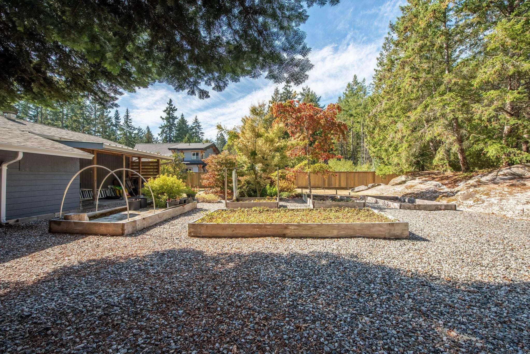 4144 Browning Road, Sechelt, BC V7Z 0A2 — image 30