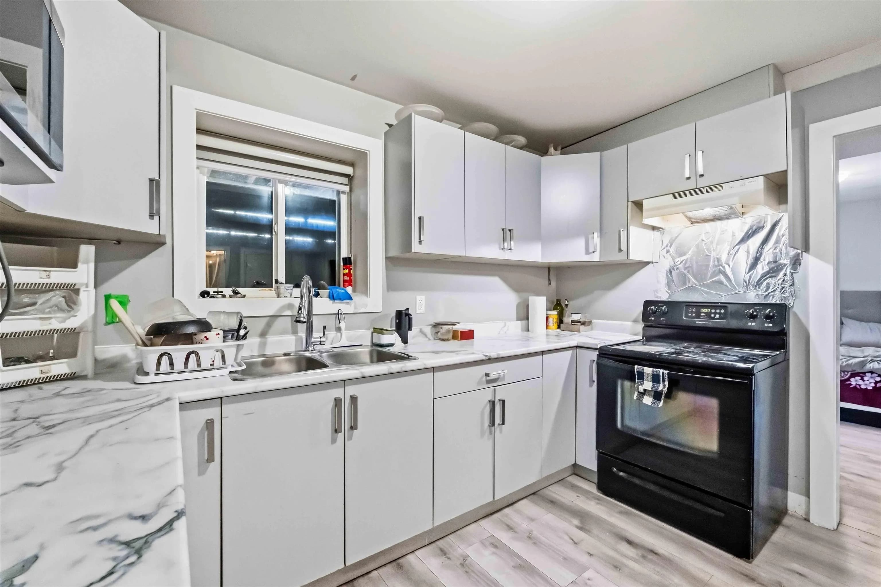 17359 64a Avenue, Surrey, BC V3S 2H8 — image 35