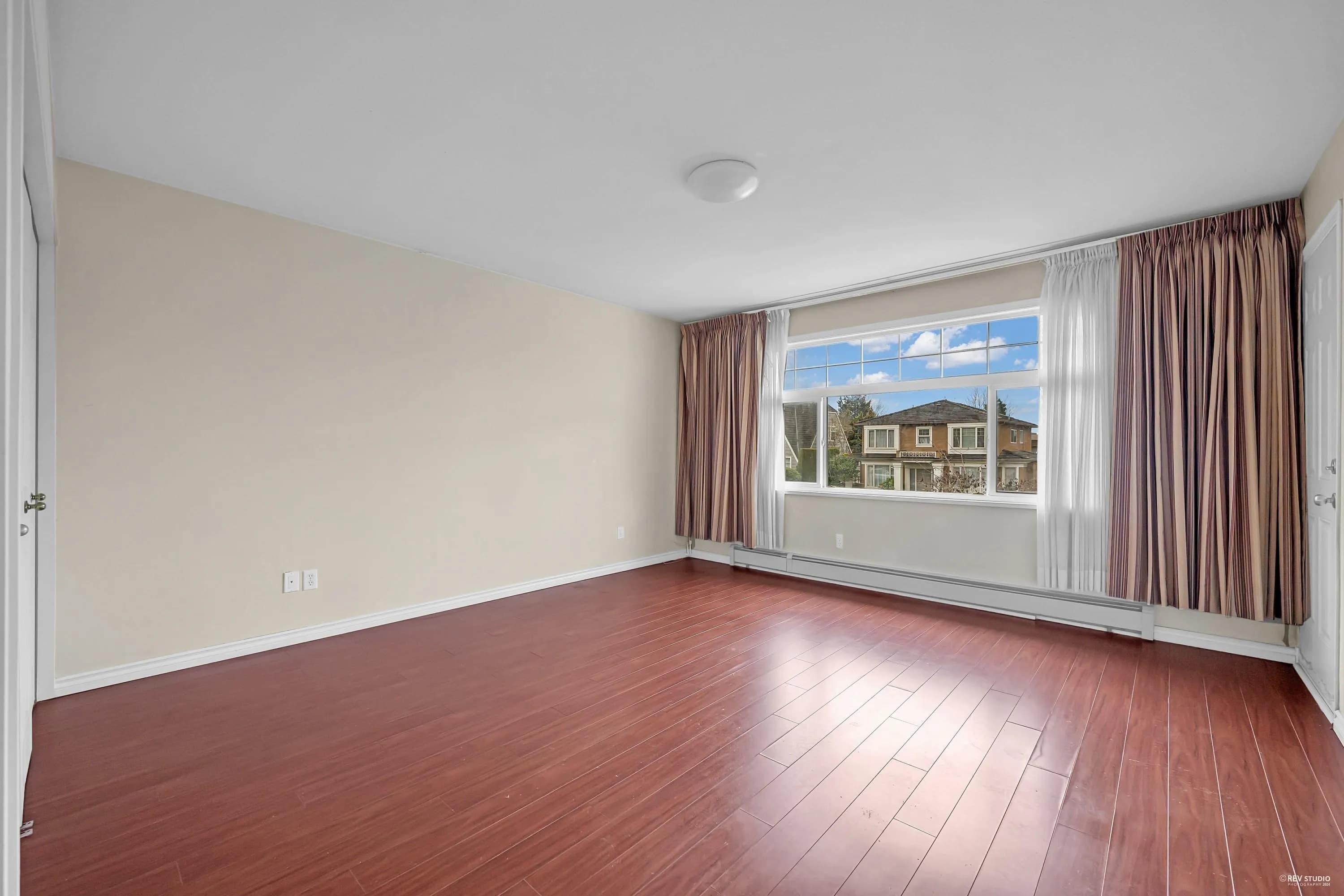 1945 W 44th Avenue, Vancouver, BC V6M 2E8 — image 23