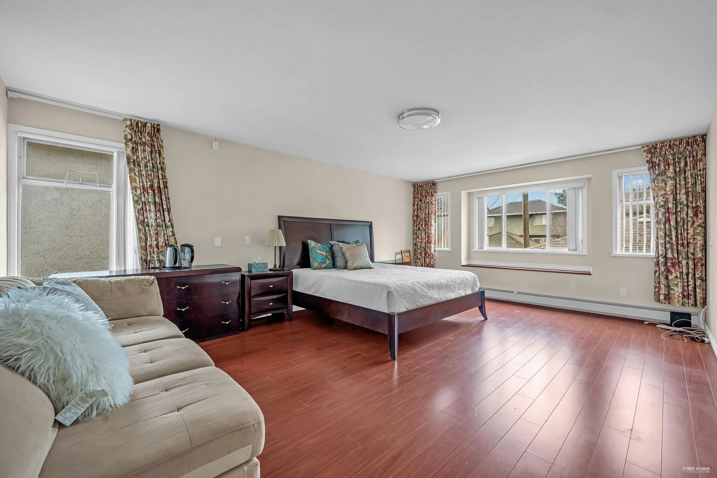 1945 W 44th Avenue, Vancouver, BC V6M 2E8 — image 10