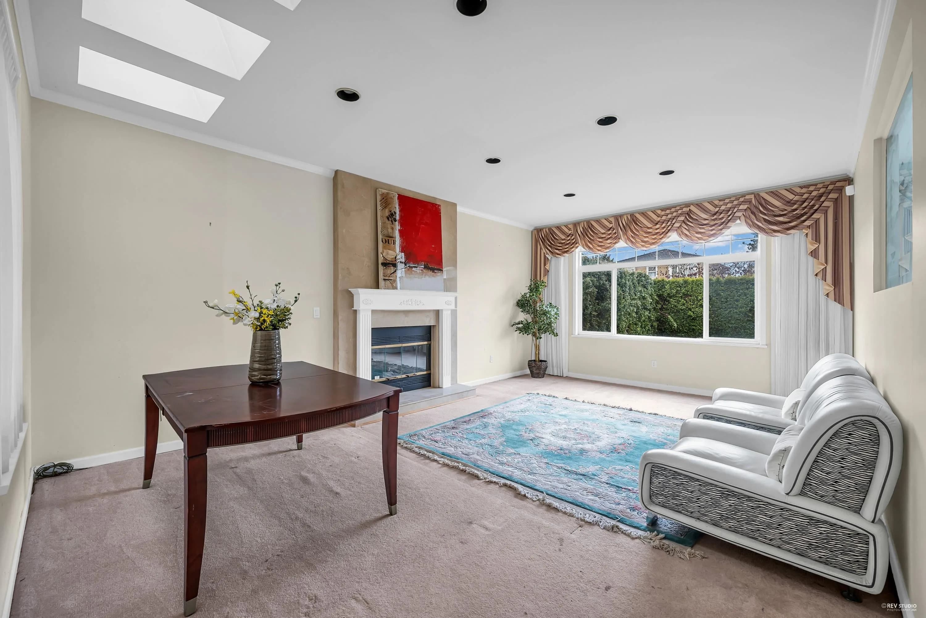 1945 W 44th Avenue, Vancouver, BC V6M 2E8 — image 2