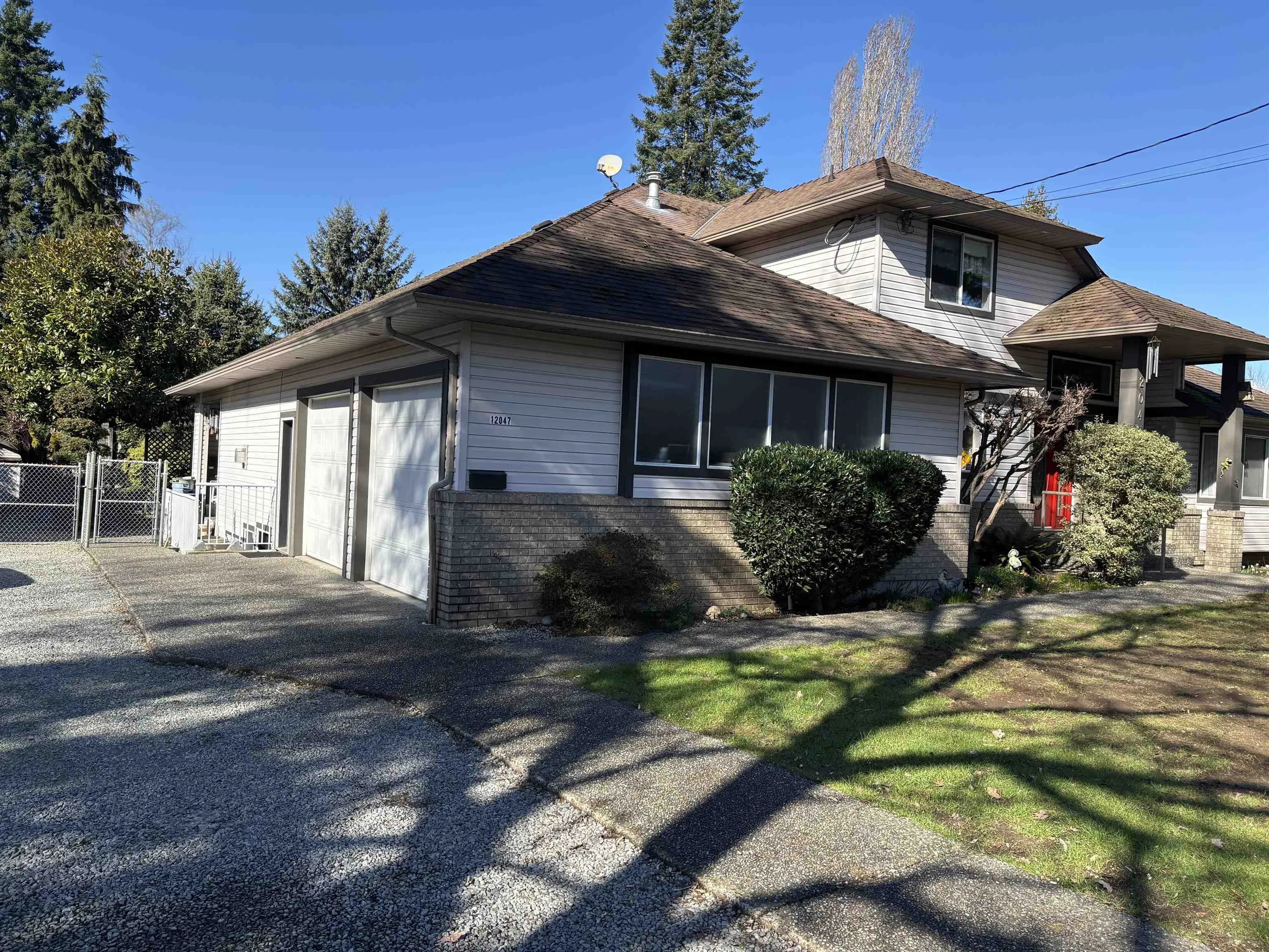 12047 Laity Street, Maple Ridge, BC V2X 5A7 — image 1