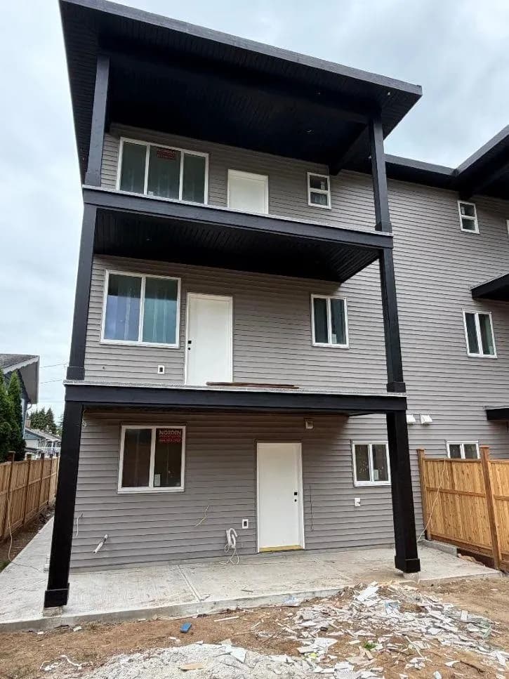 101 9820 130 Street, Surrey, BC V3T 3L3 — image 9