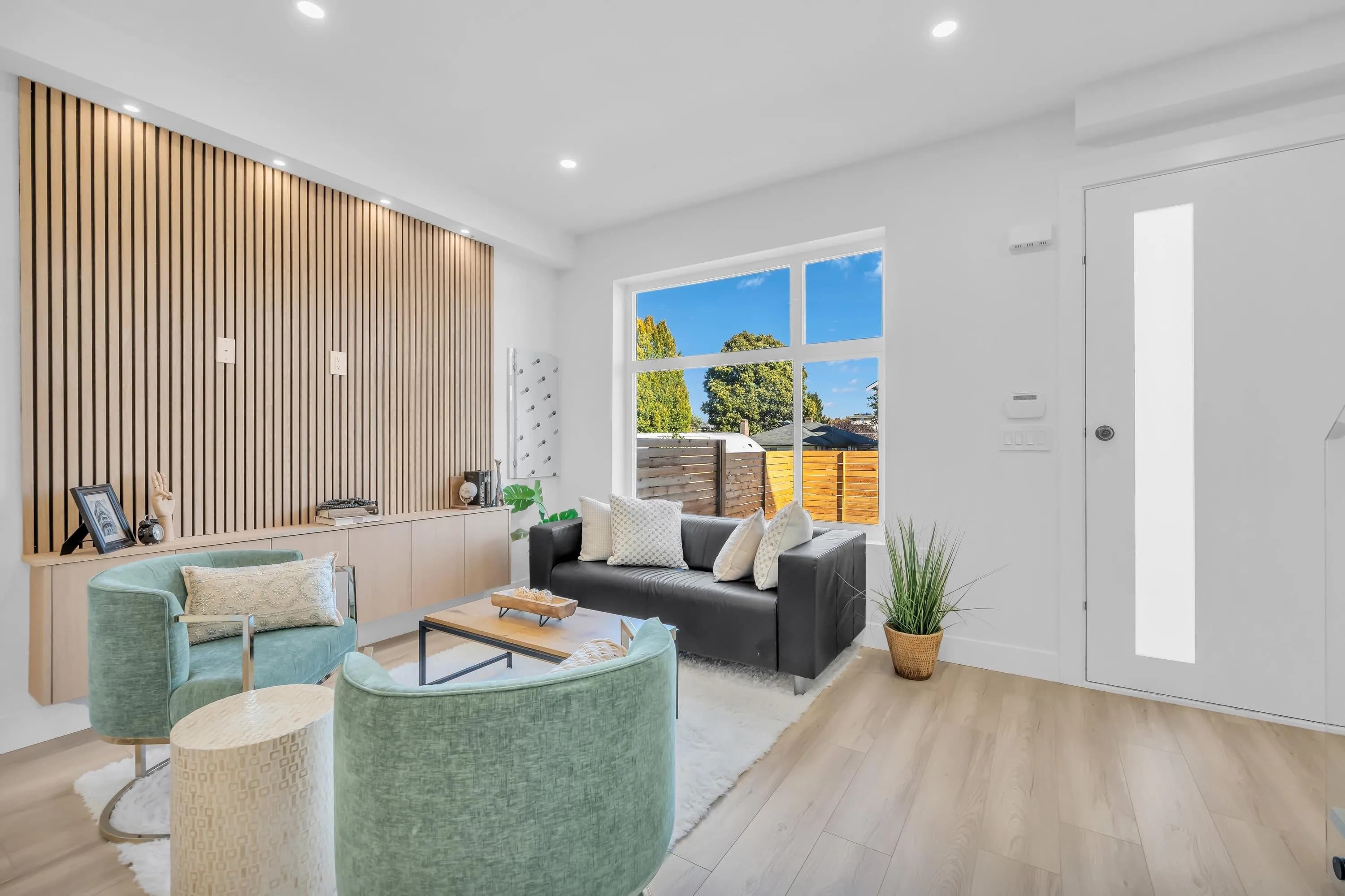 1 4587 Knight Street, Vancouver, BC V5N 3M8 — image 7