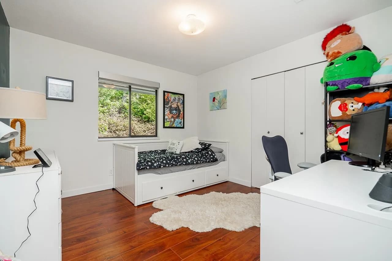 4643 Port View Place, West Vancouver, BC V7S 3A4 — image 20