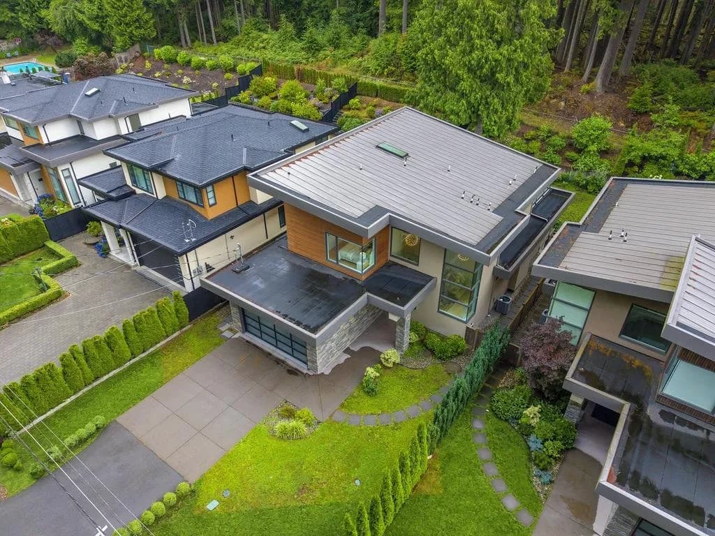 31 Glenmore Drive, West Vancouver, BC V7S 1A5 — image 22