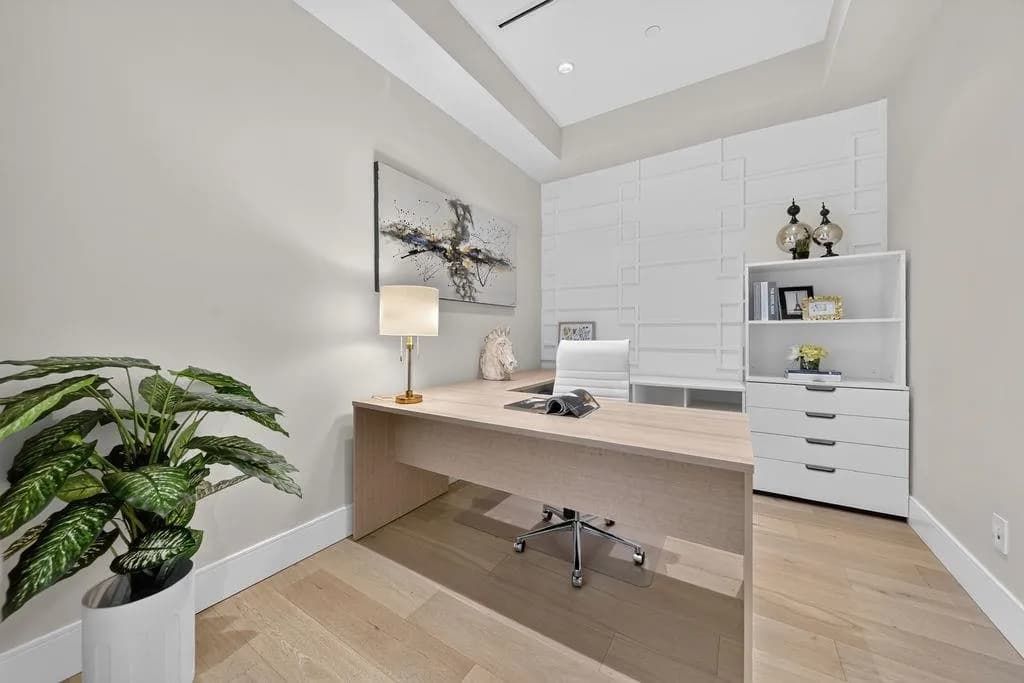 31 Glenmore Drive, West Vancouver, BC V7S 1A5 — image 9